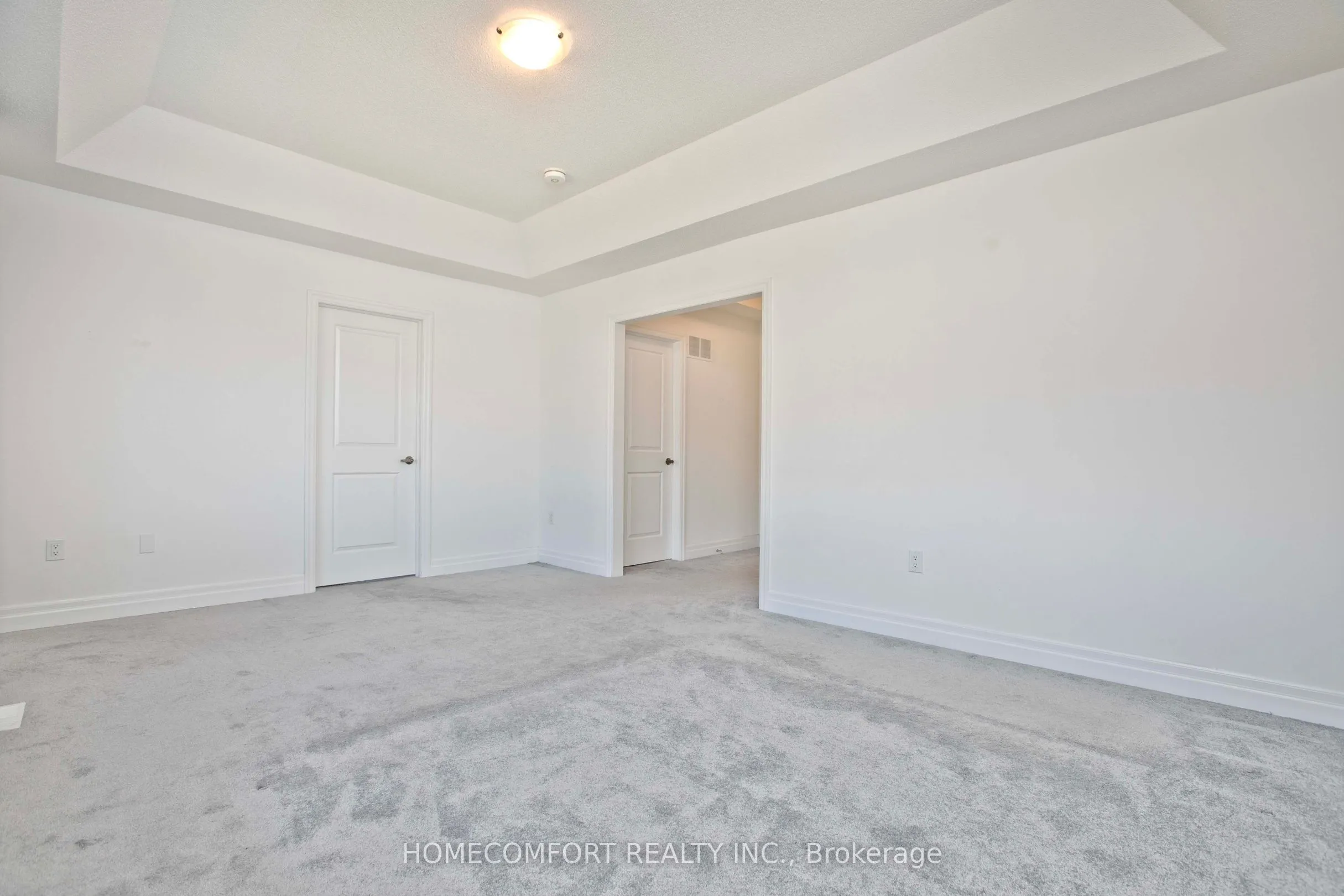 14 St Ives Crescent