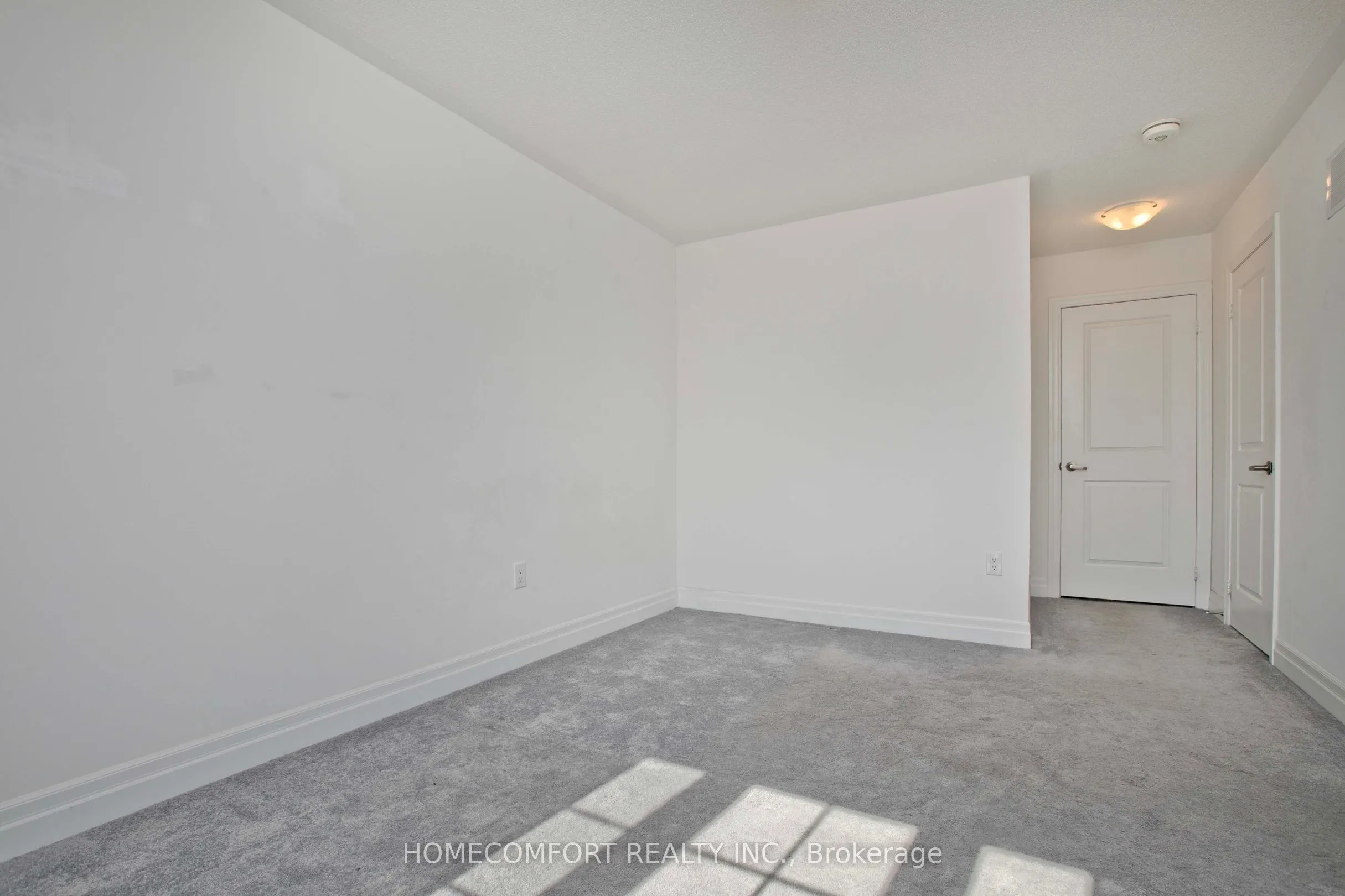 14 St Ives Crescent