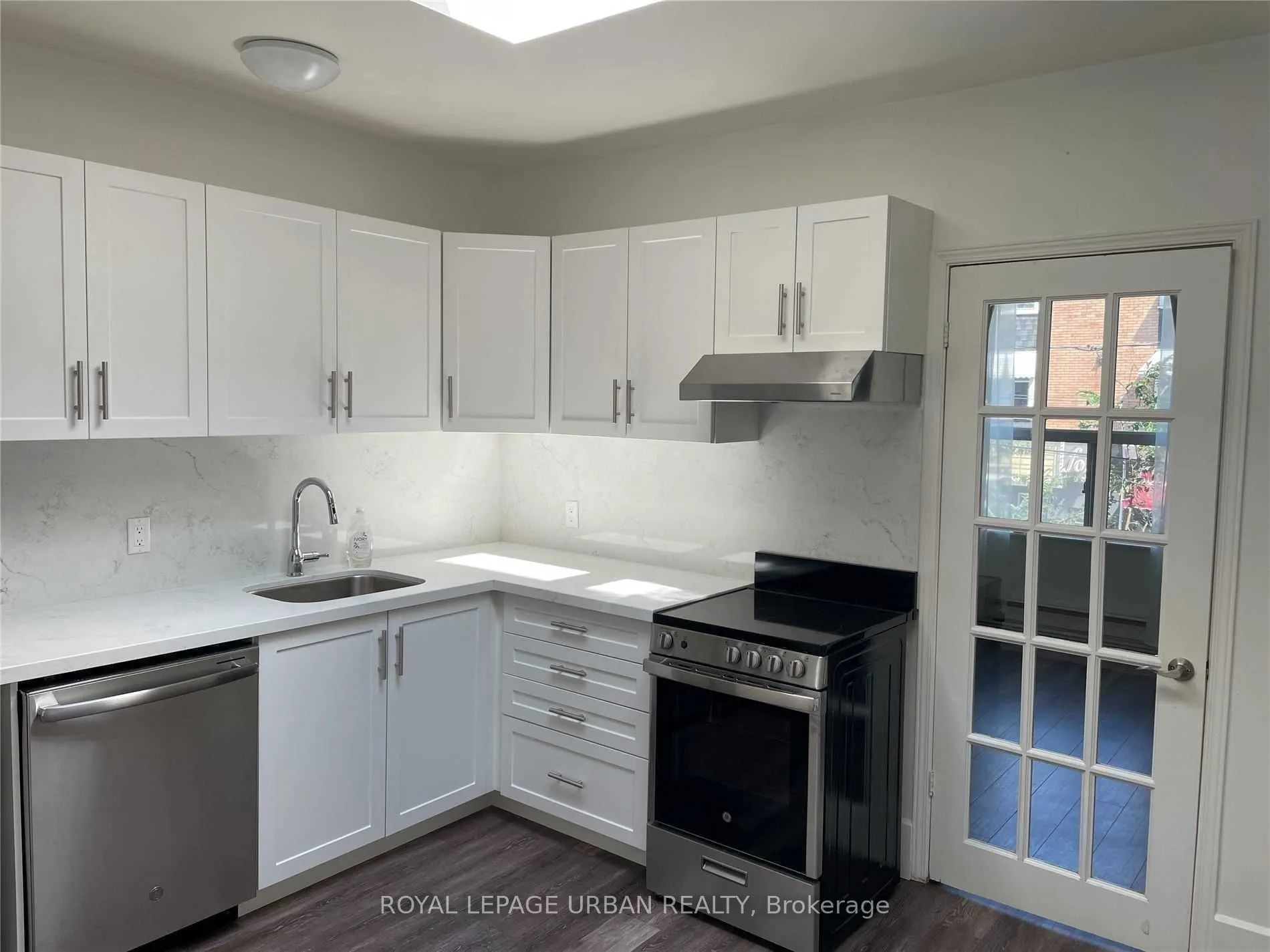 2385 Queen Street E, #0