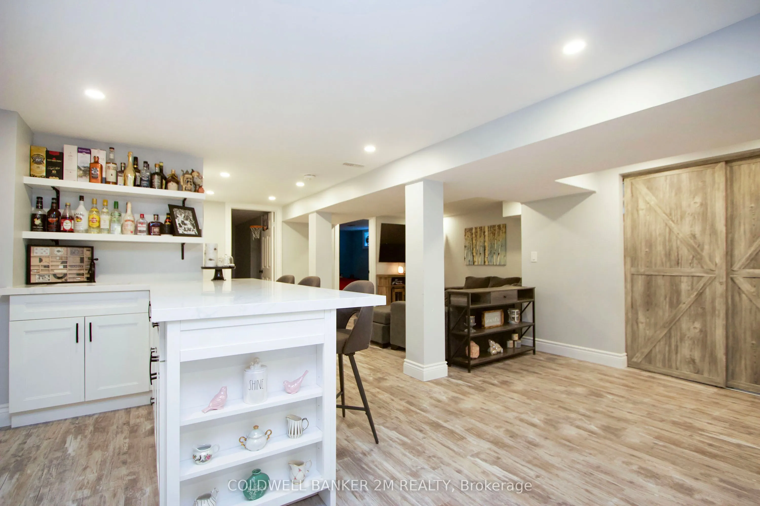 103 Oakes Avenue