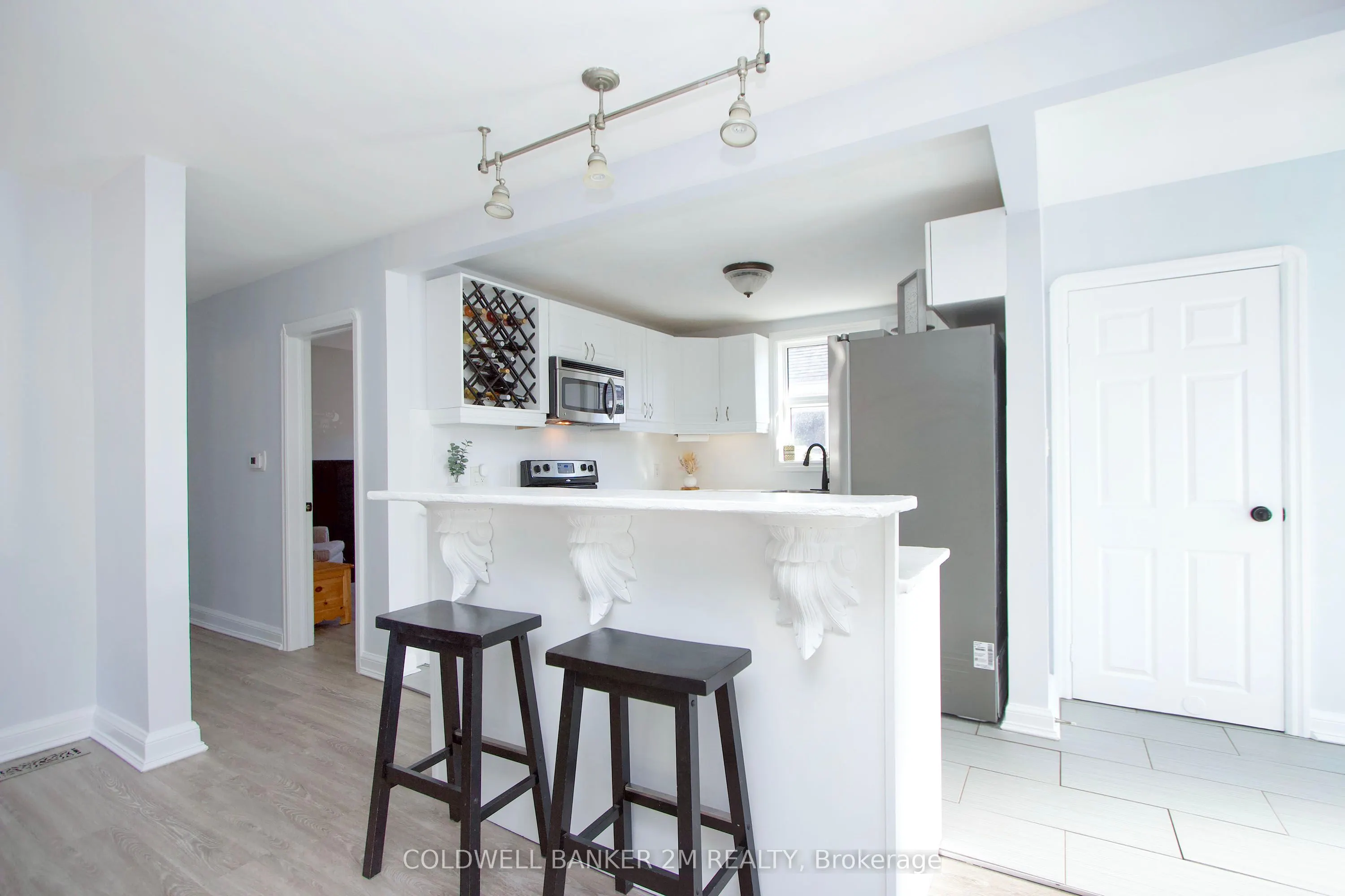 103 Oakes Avenue