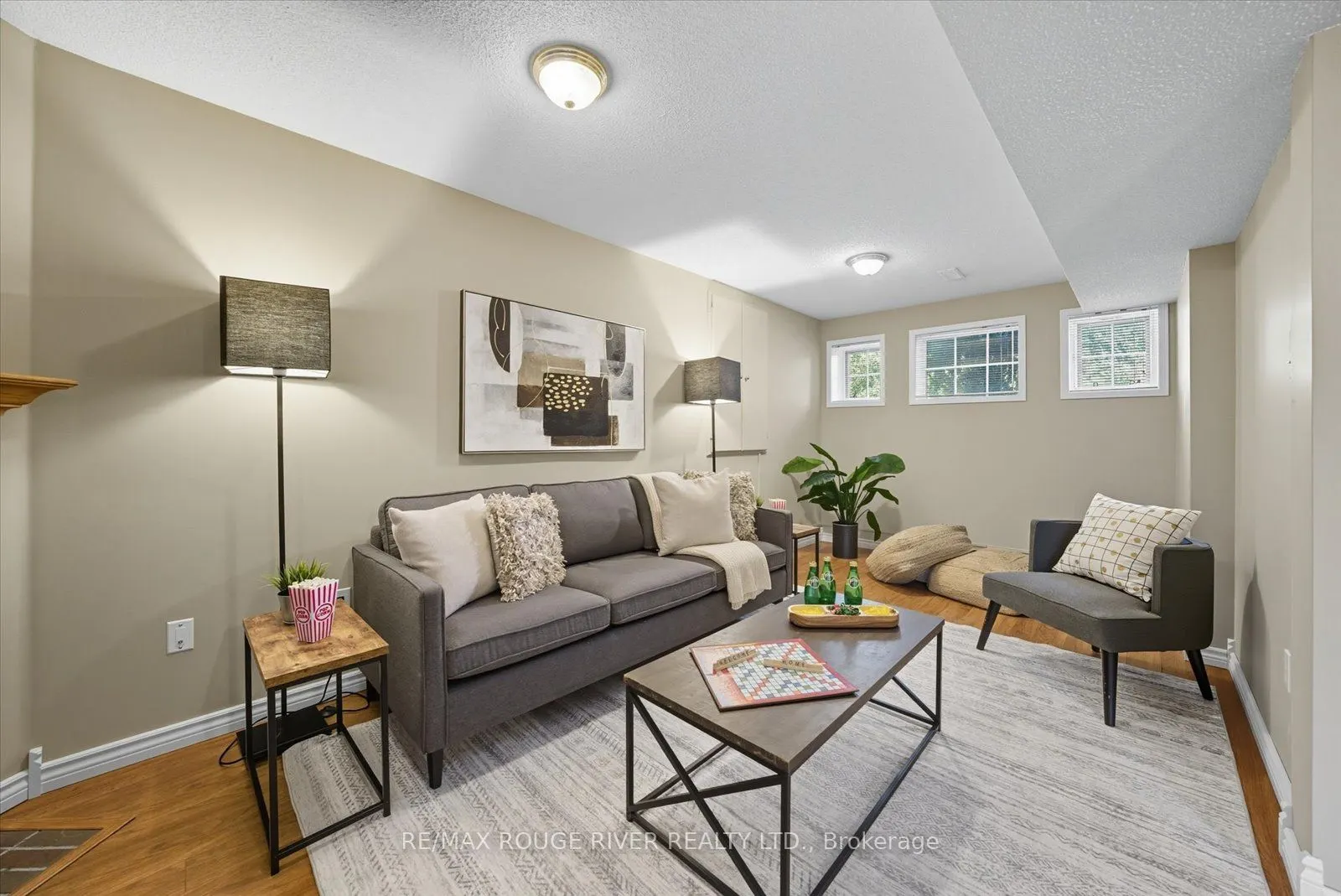 20 Laurelwood Street