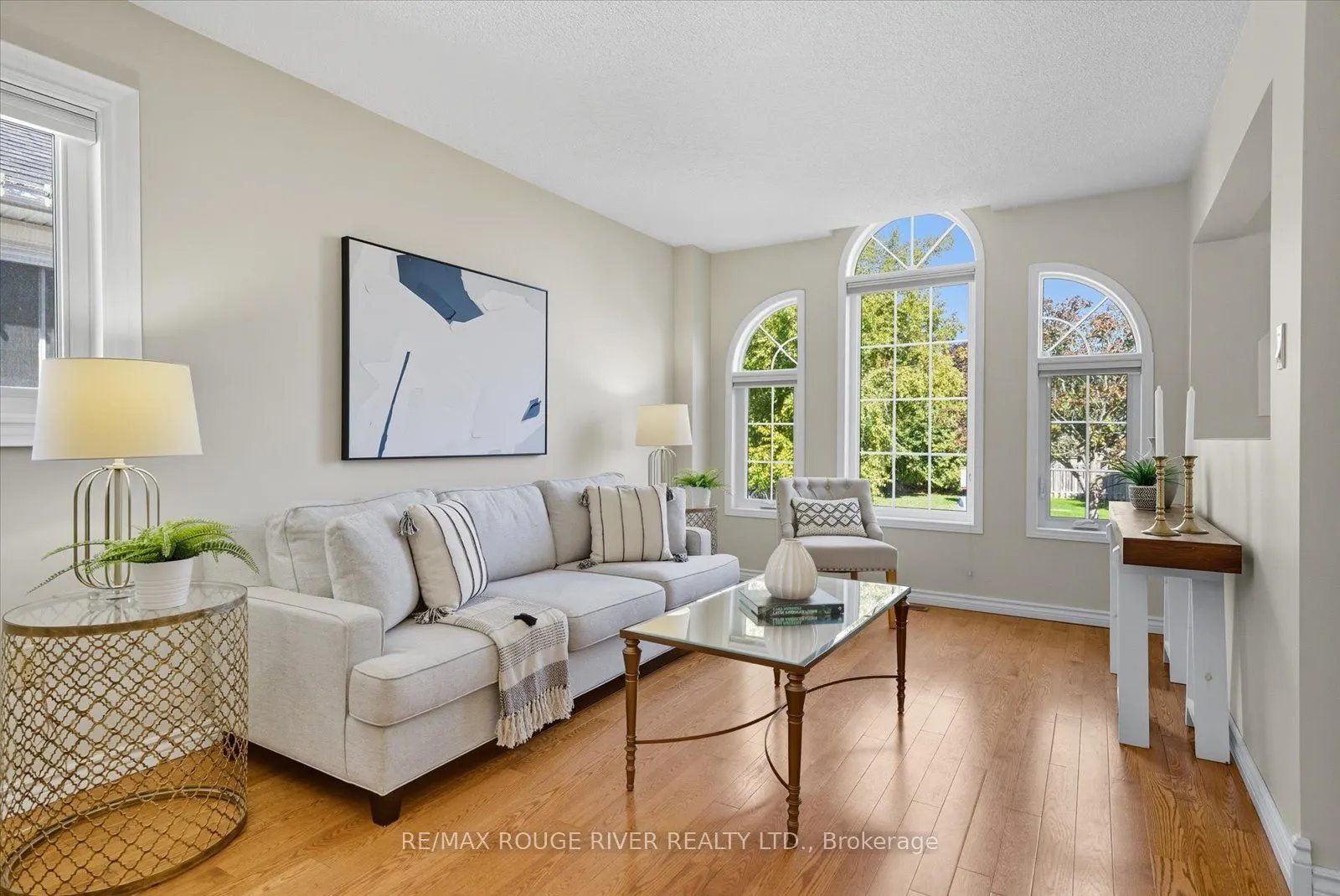 20 Laurelwood Street