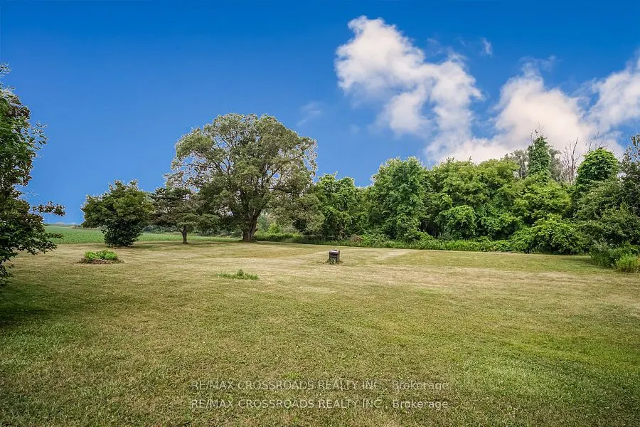 2292 Baseline Road W