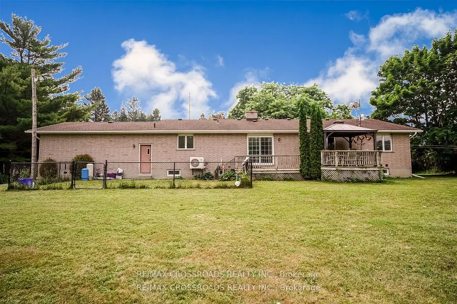 2292 Baseline Road W