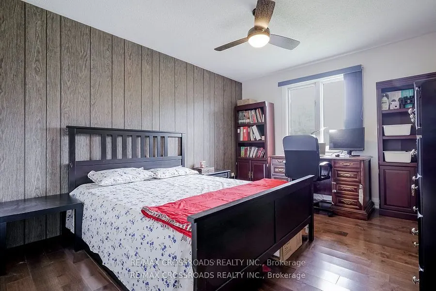2292 Baseline Road W