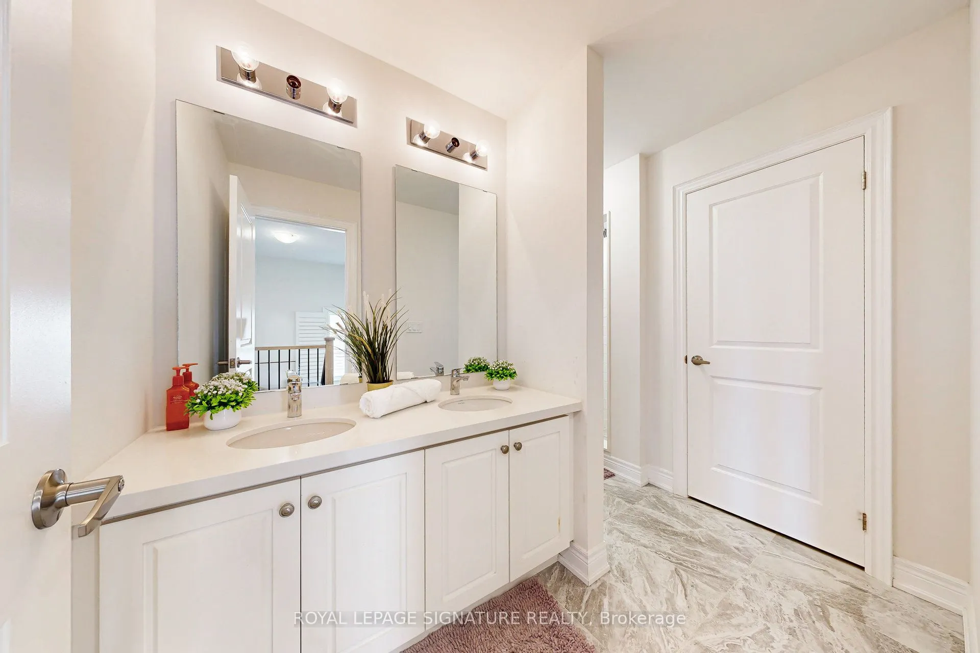 1028 Pelican Trail, #Upper