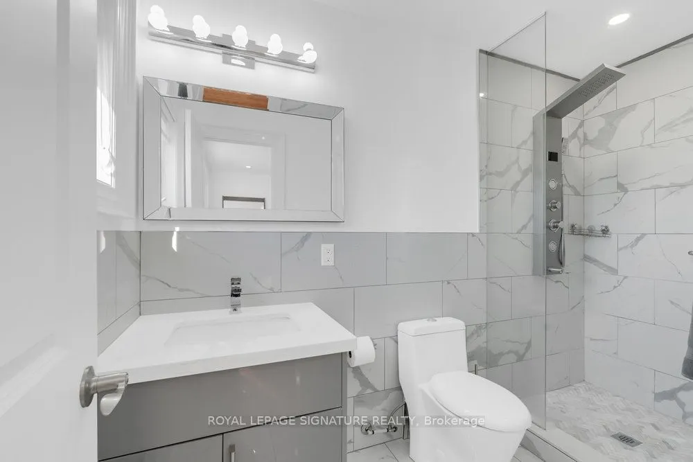 229A McIntosh Street