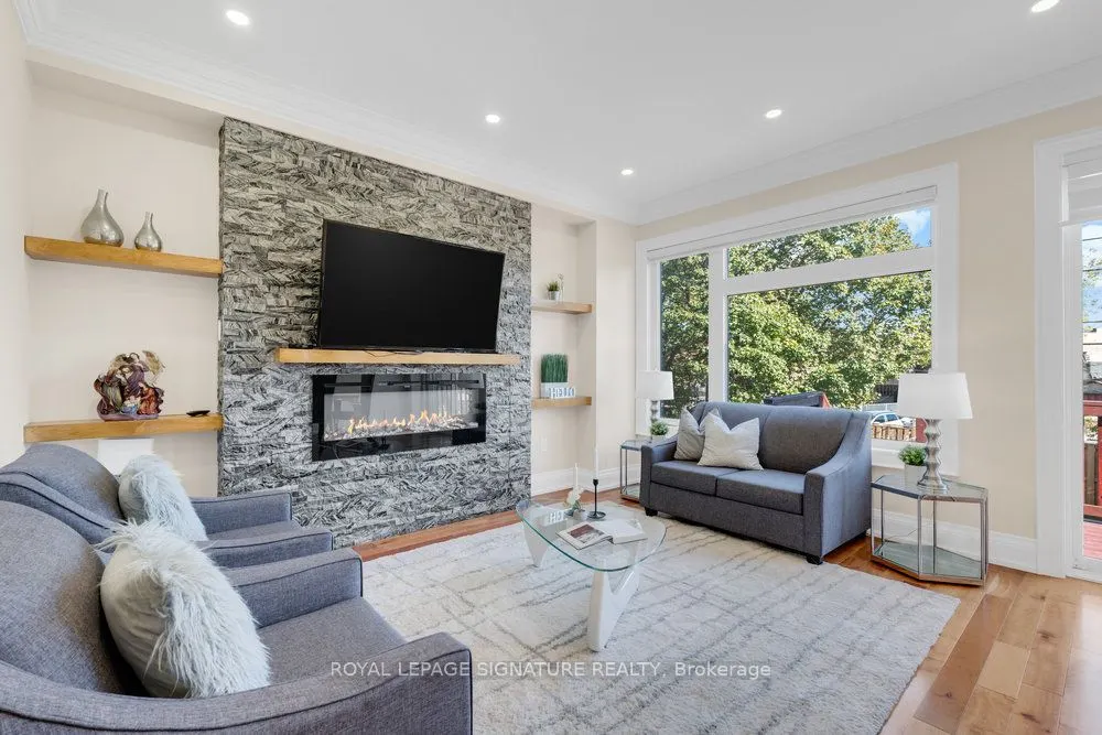 229A McIntosh Street