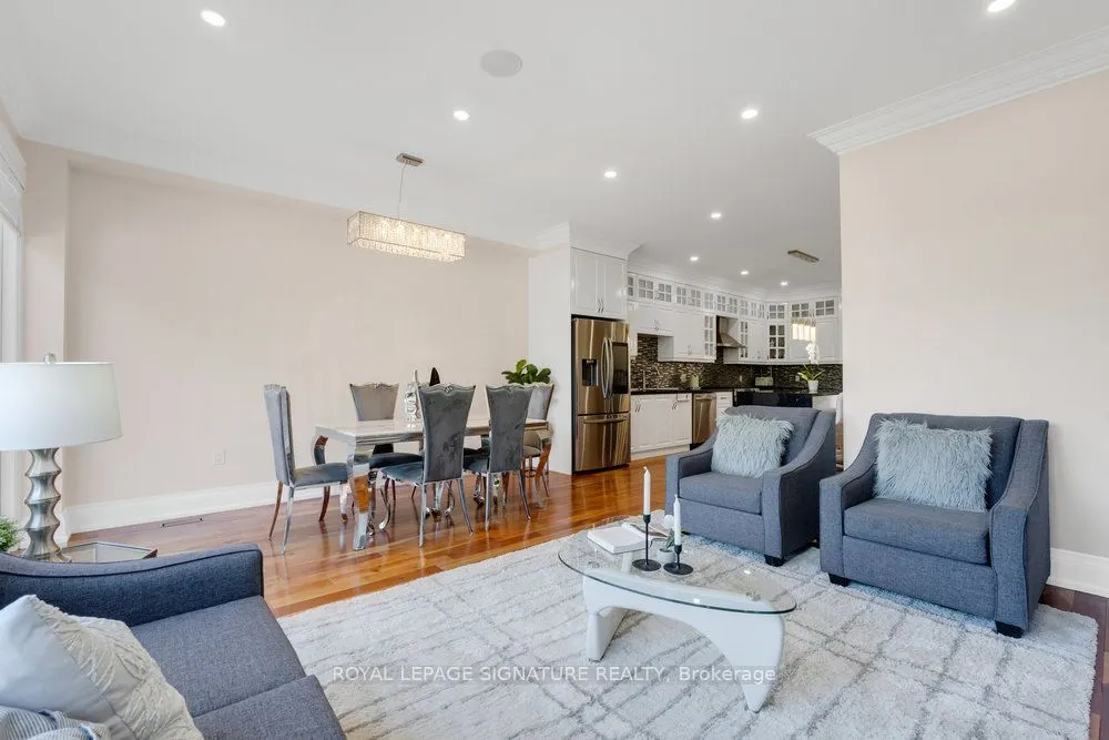 229A McIntosh Street