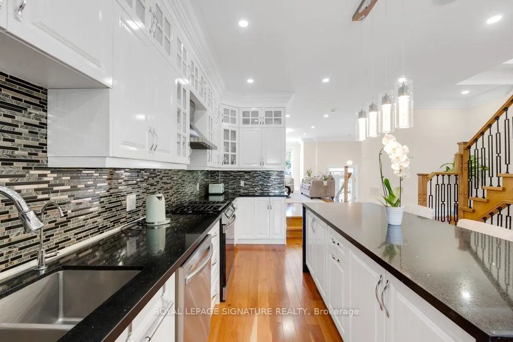 229A McIntosh Street