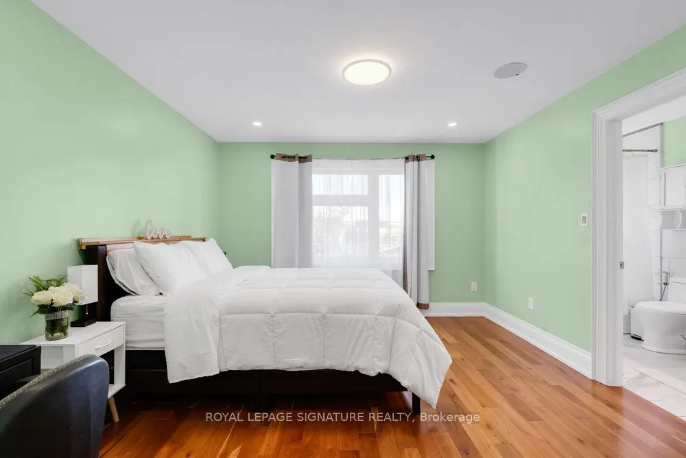 229A McIntosh Street