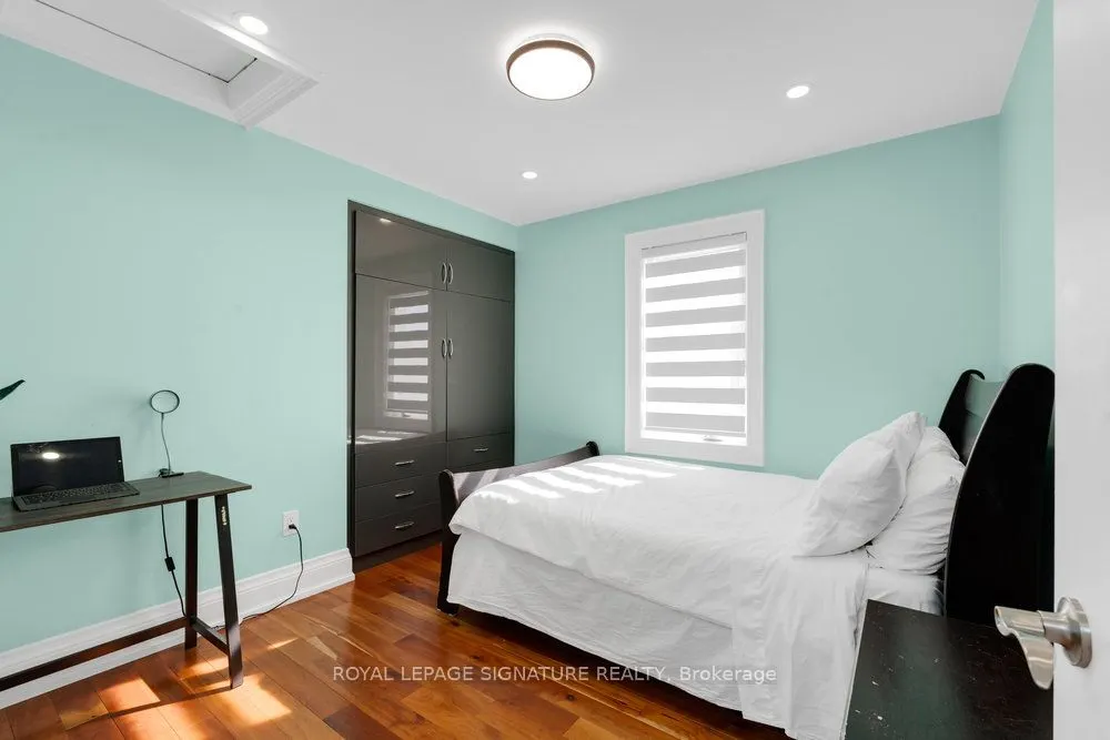 229A McIntosh Street