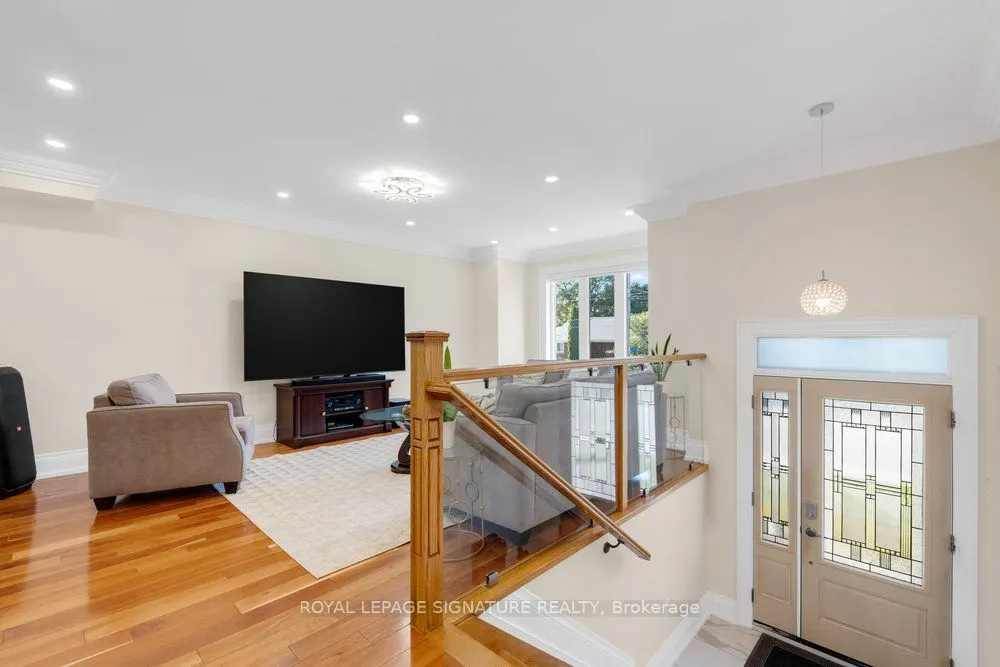 229A McIntosh Street
