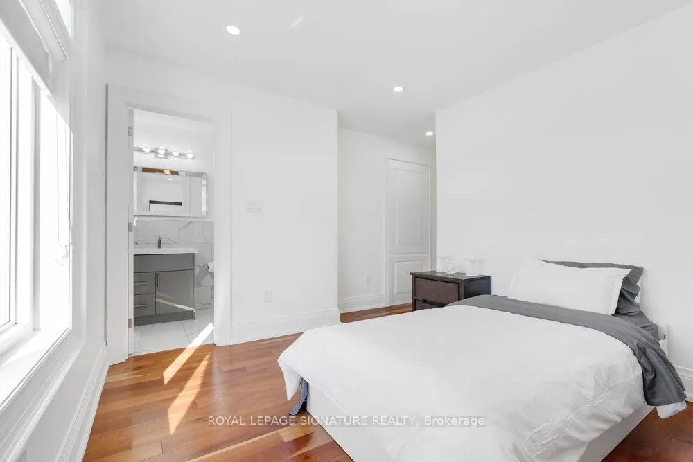 229A McIntosh Street