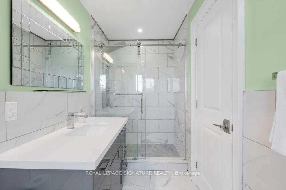229A McIntosh Street