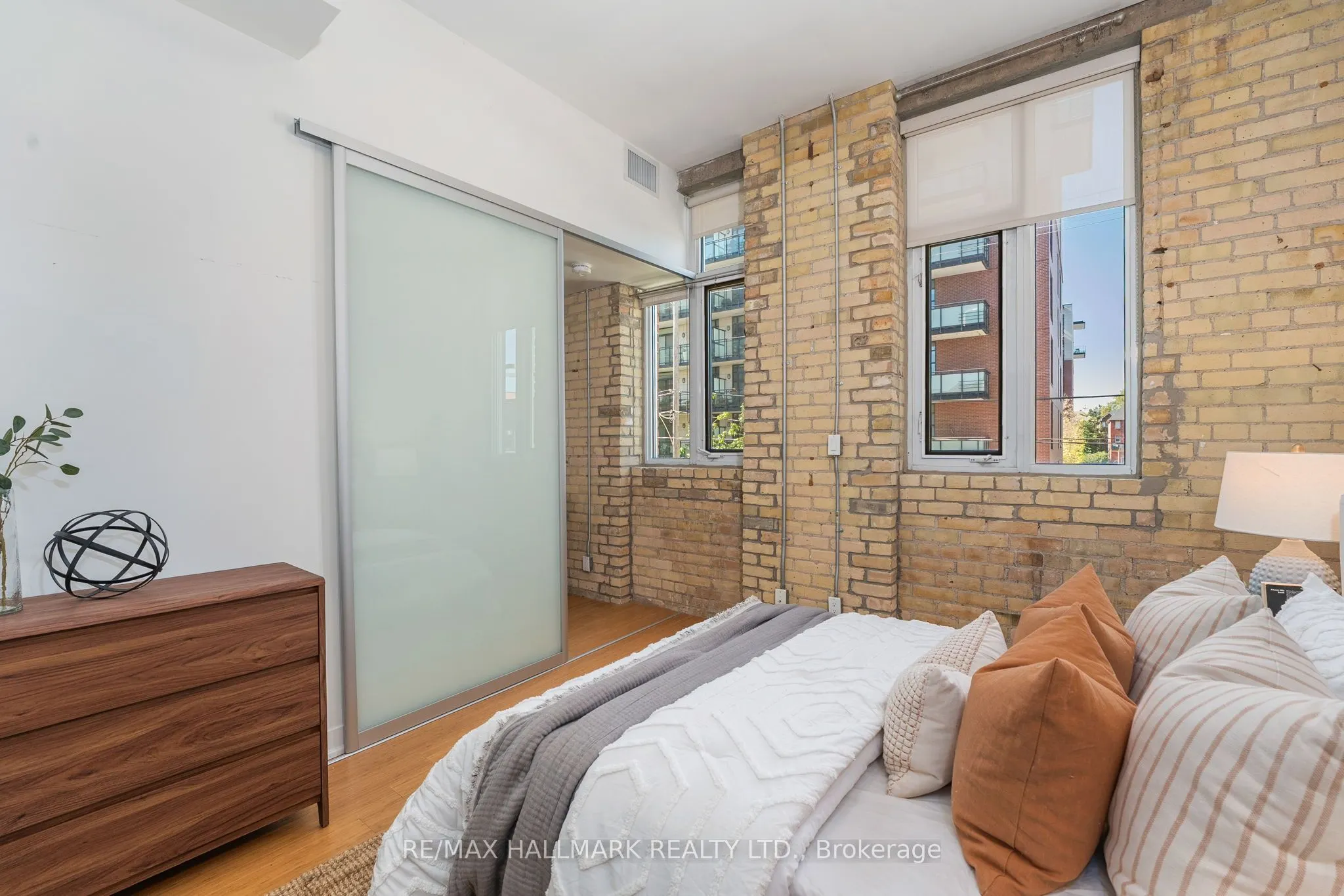 201 Carlaw Avenue, #239
