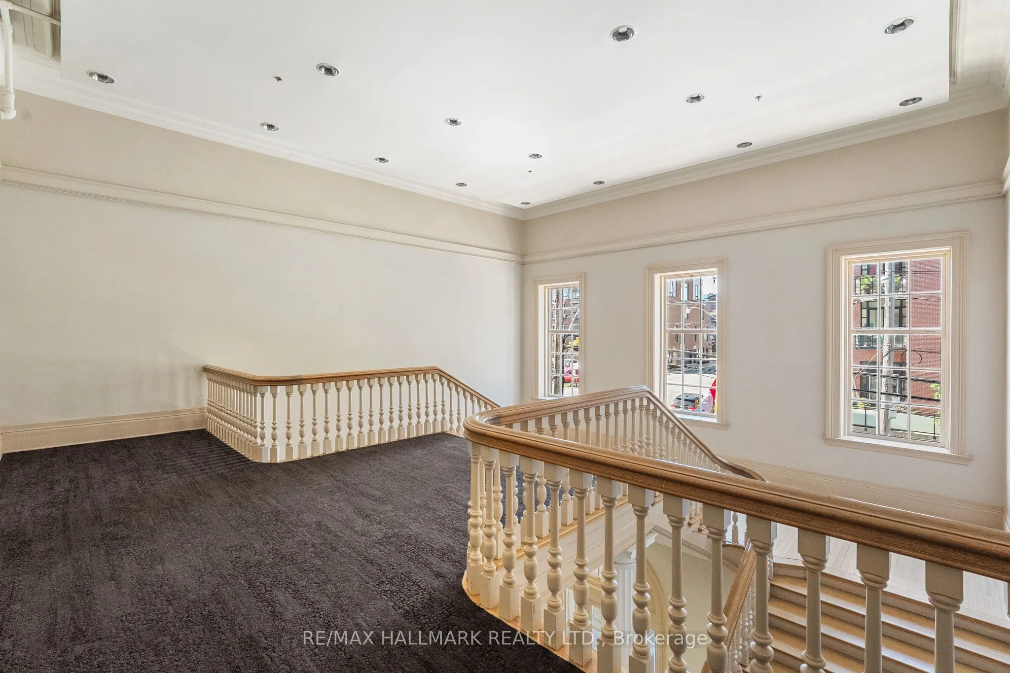201 Carlaw Avenue, #239