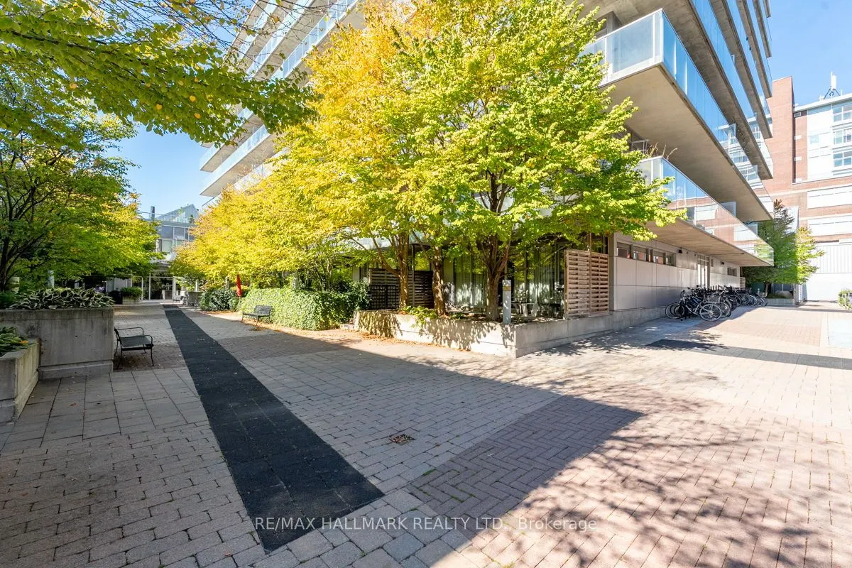 201 Carlaw Avenue, #239