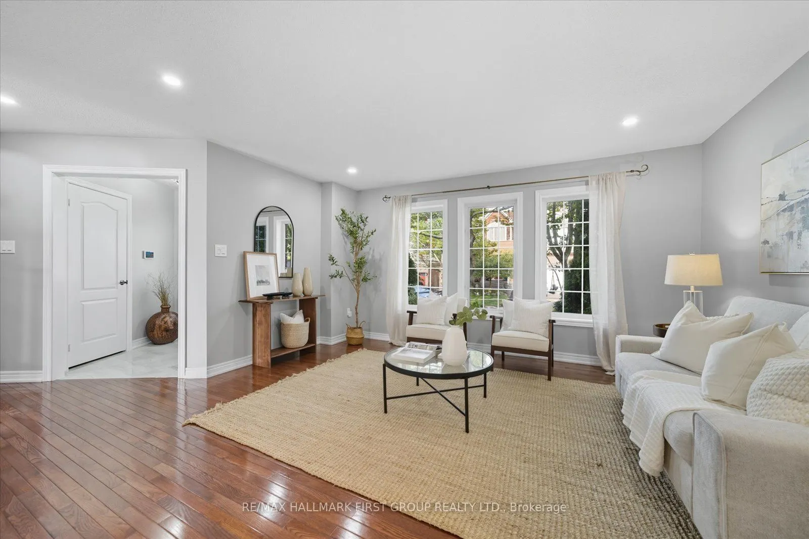 73 Hoile Drive