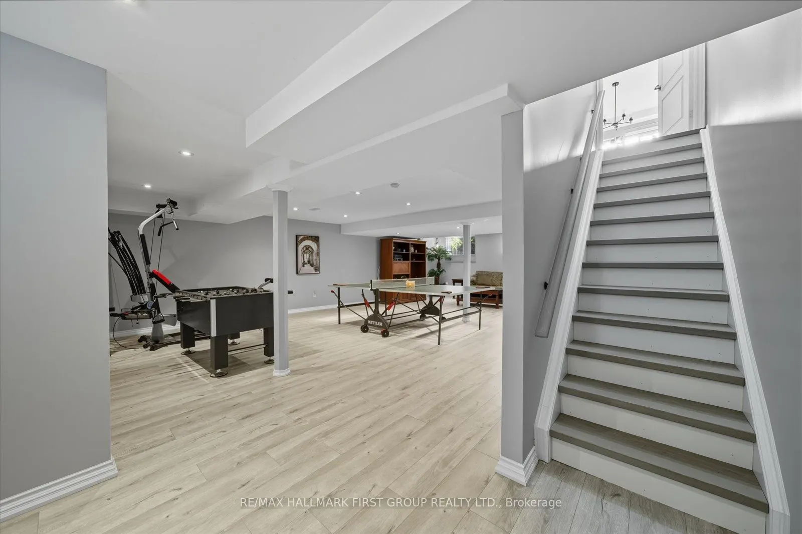 73 Hoile Drive
