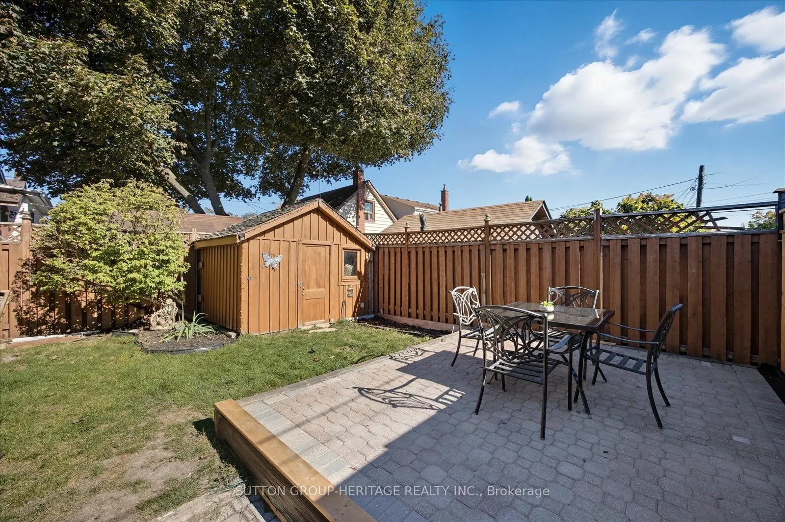 179 Oshawa Boulevard N