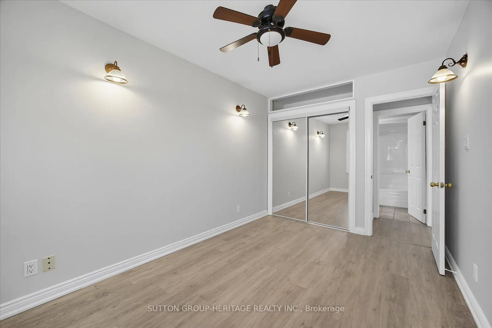 179 Oshawa Boulevard N