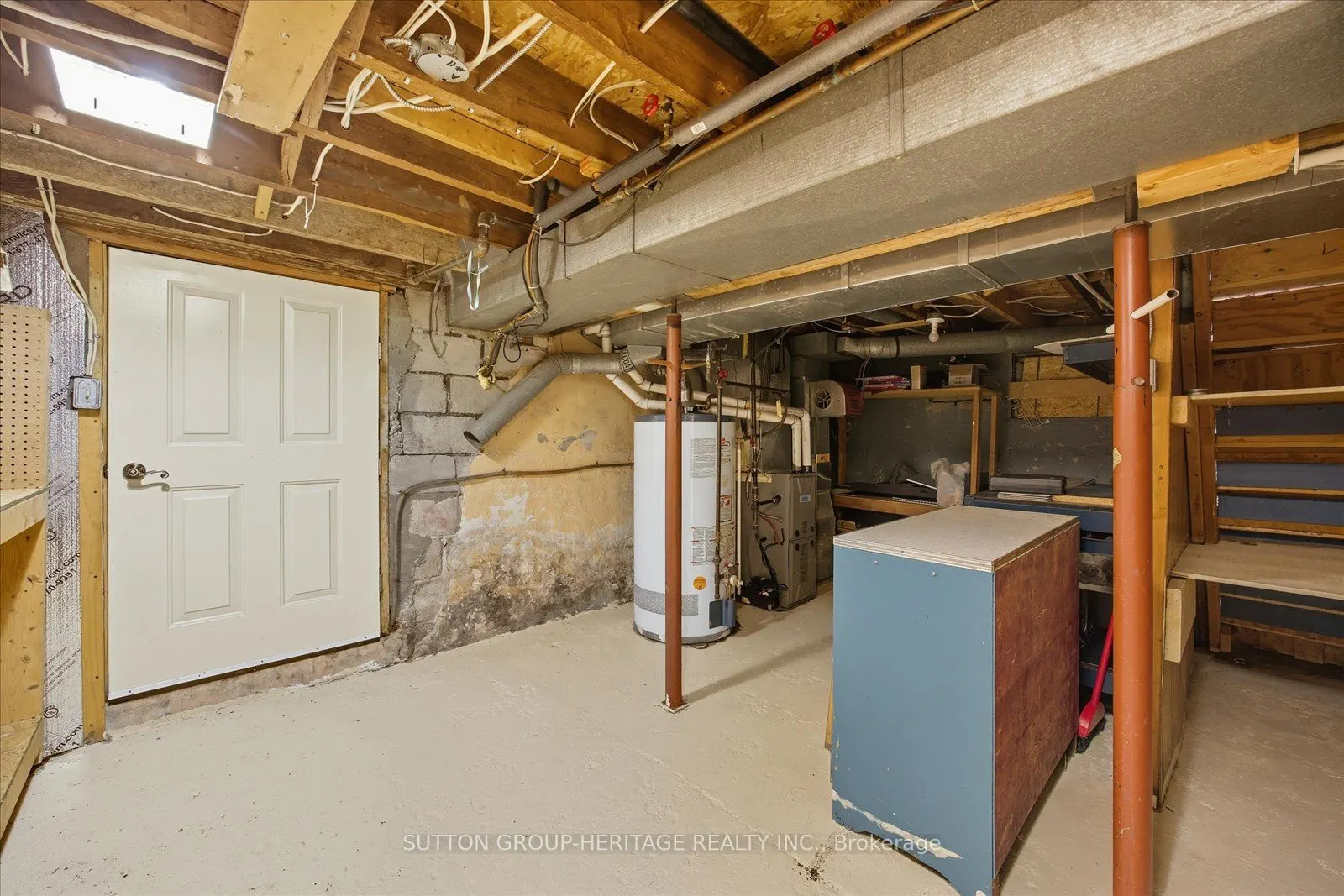 179 Oshawa Boulevard N