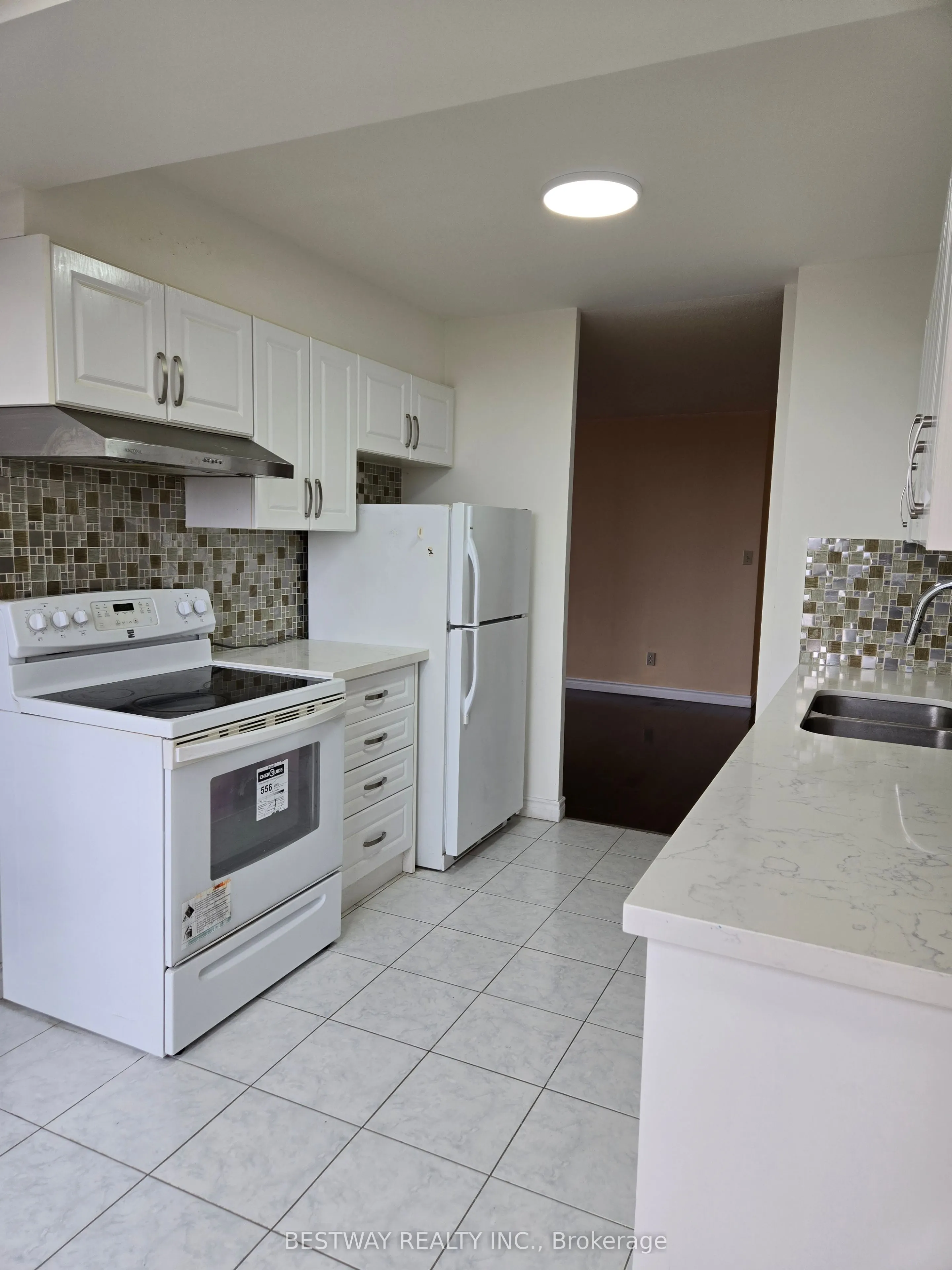 75 Bamburgh Circle, #928