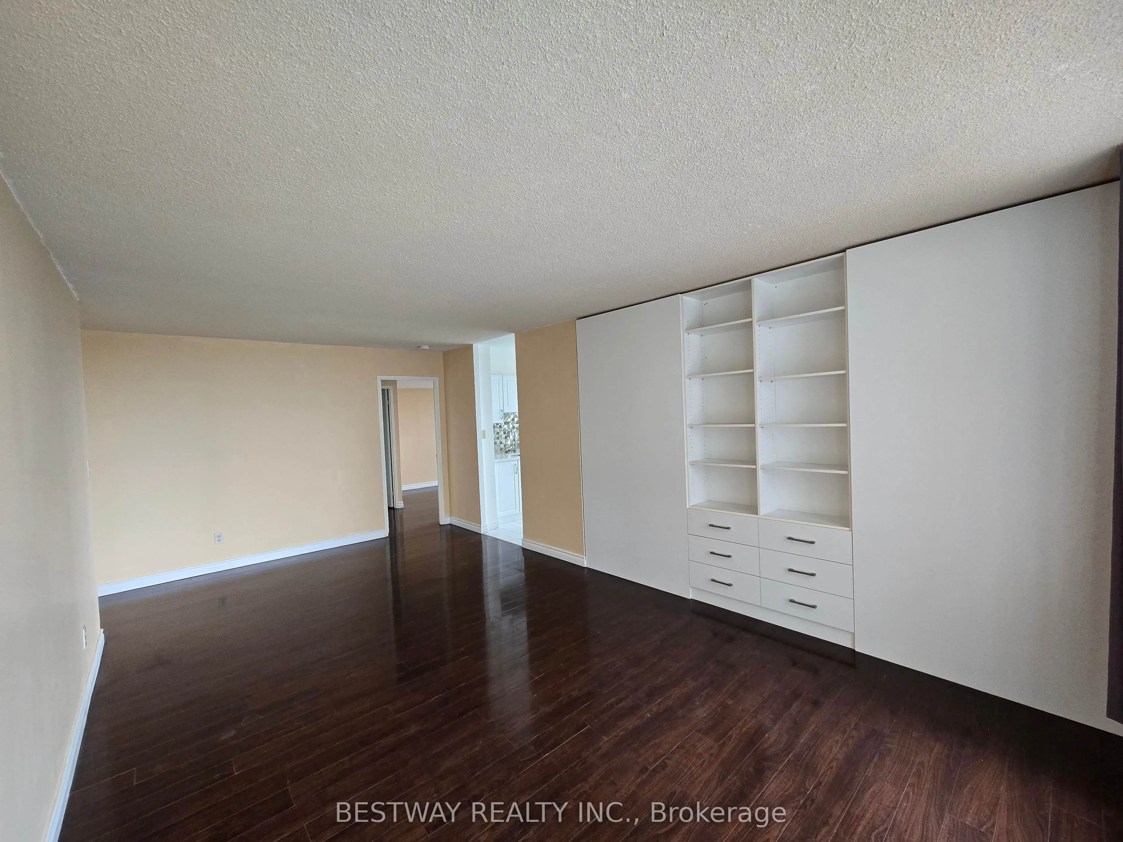 75 Bamburgh Circle, #928
