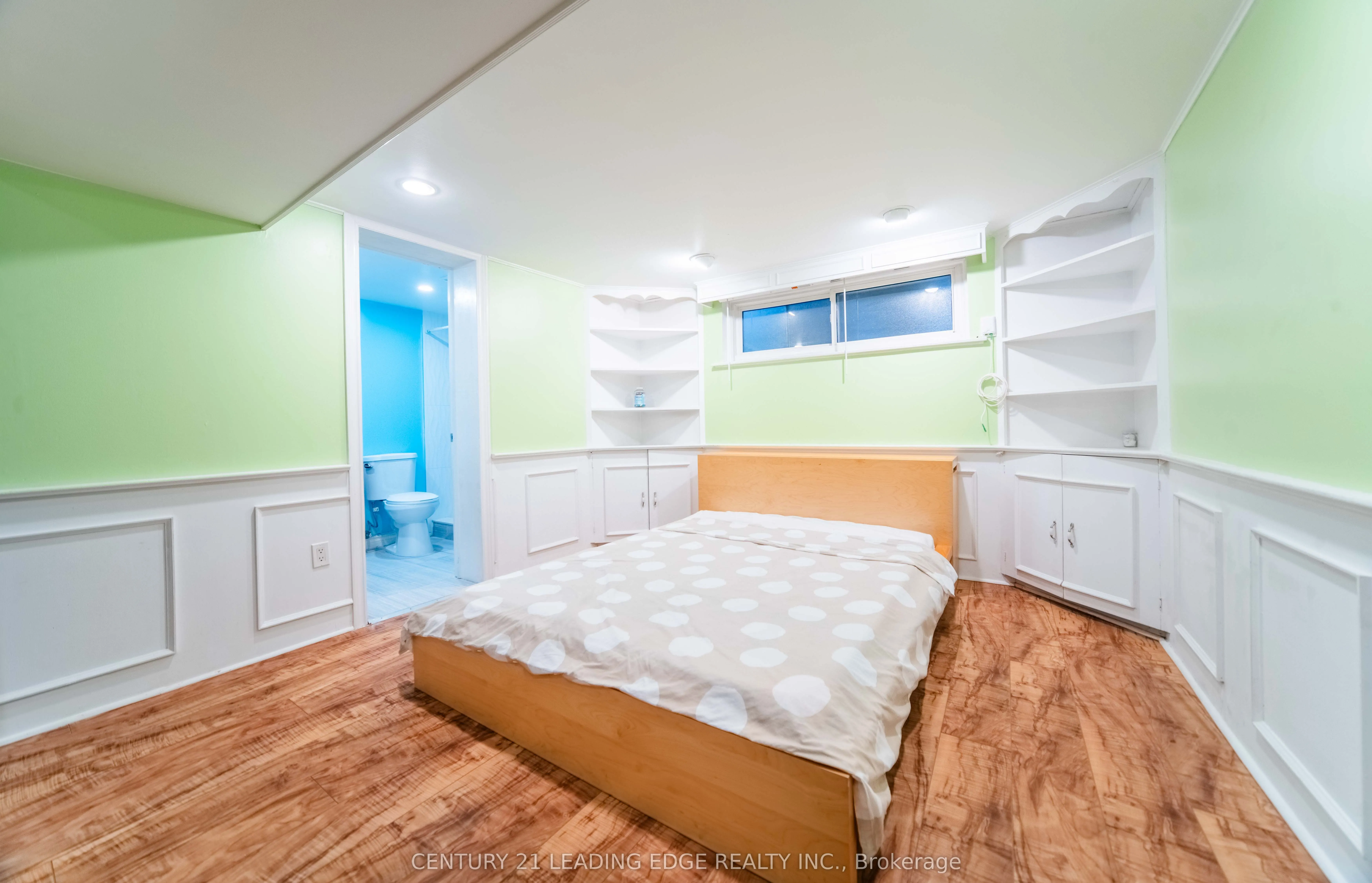 50 Meldazy Drive
