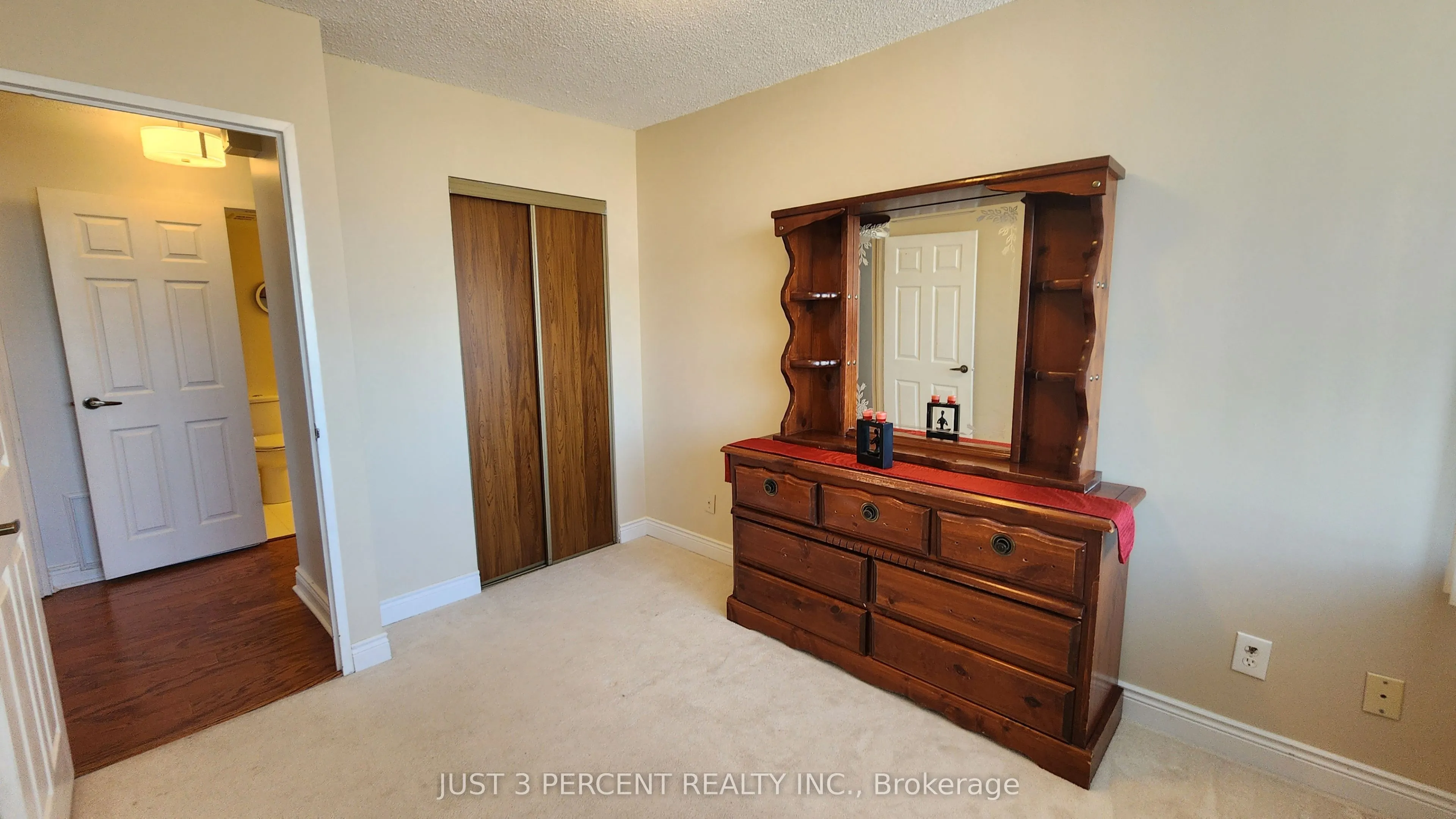 55 William Street E, #505