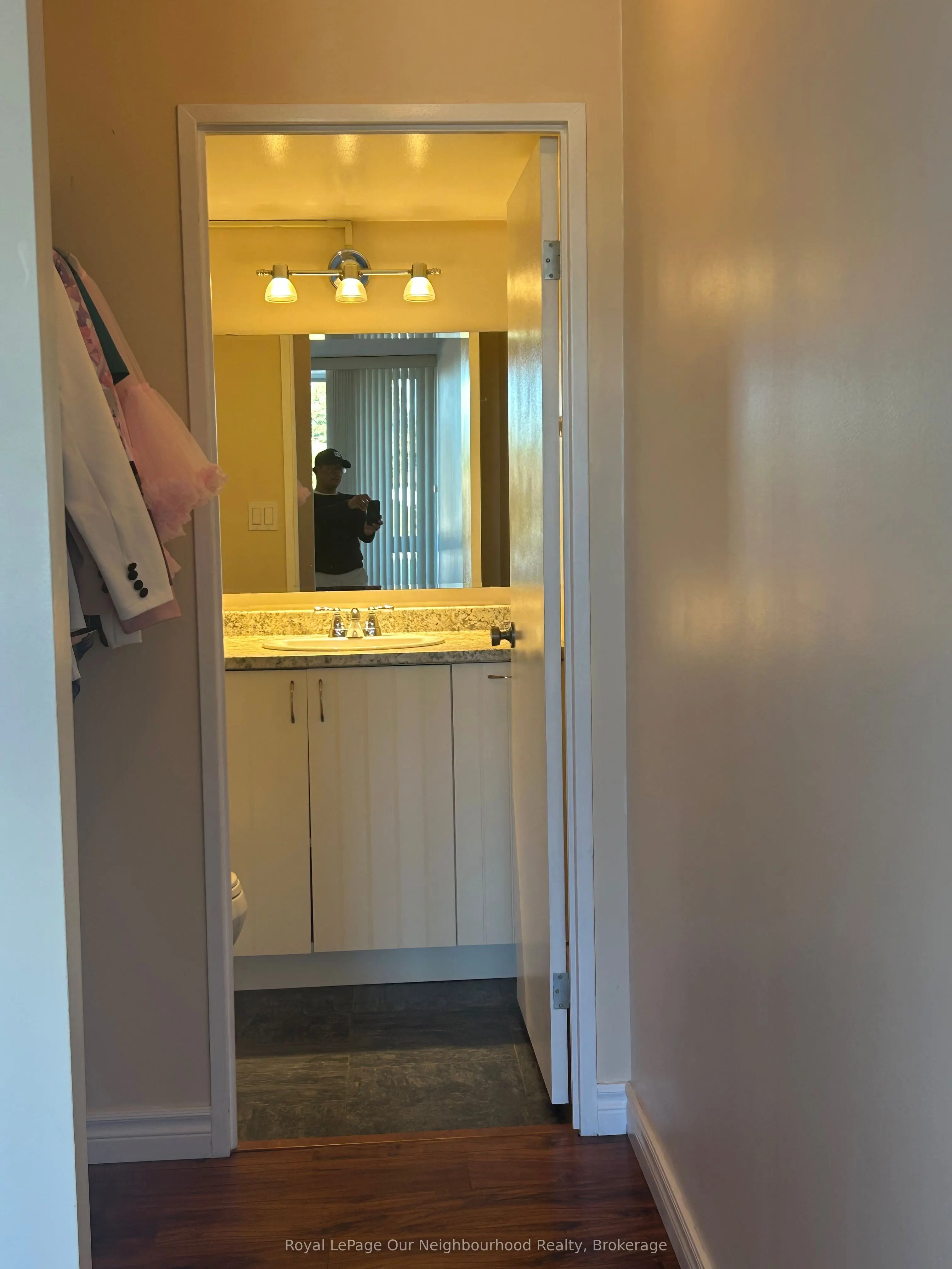 55 William Street E, #310
