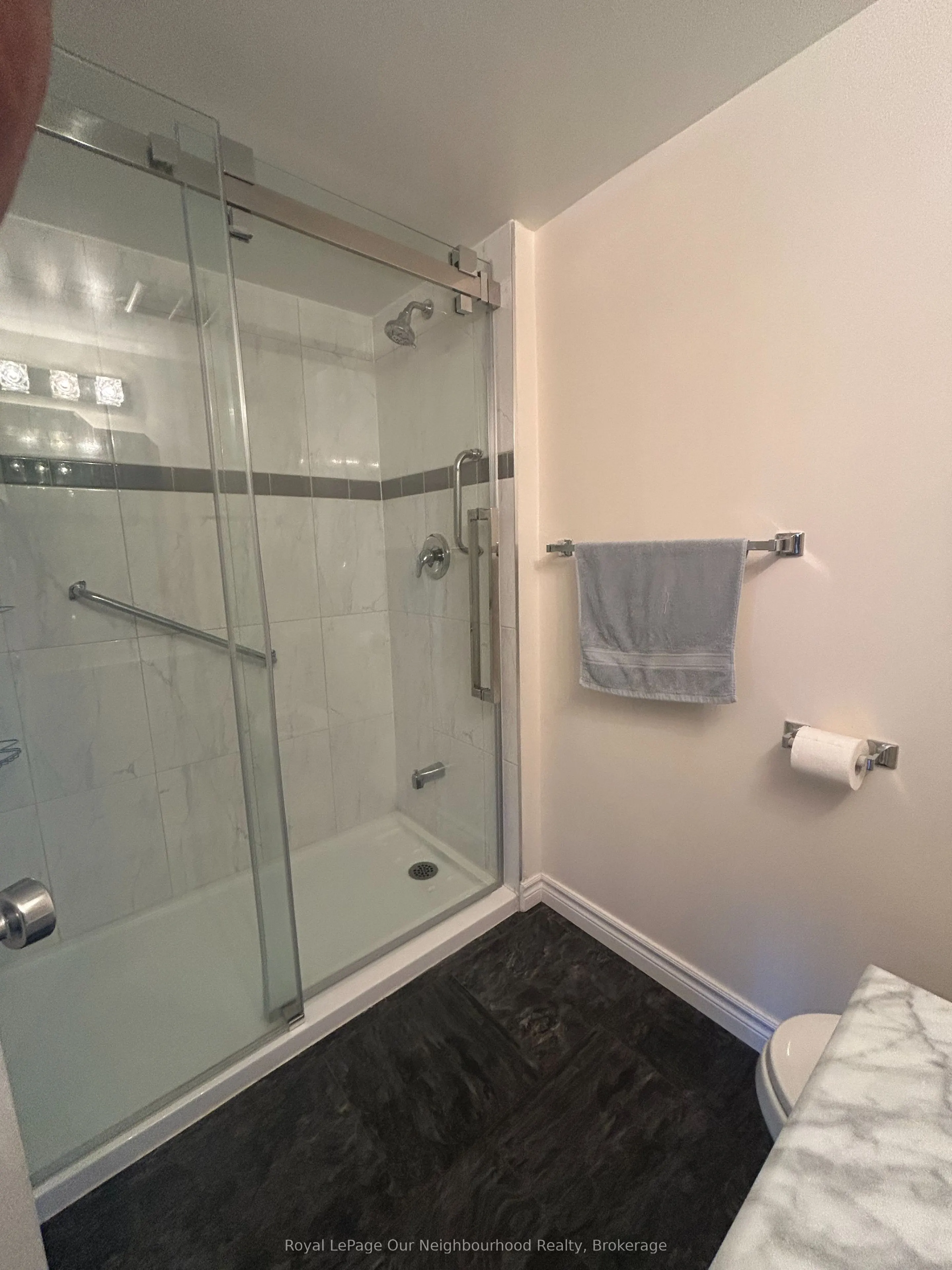 55 William Street E, #310