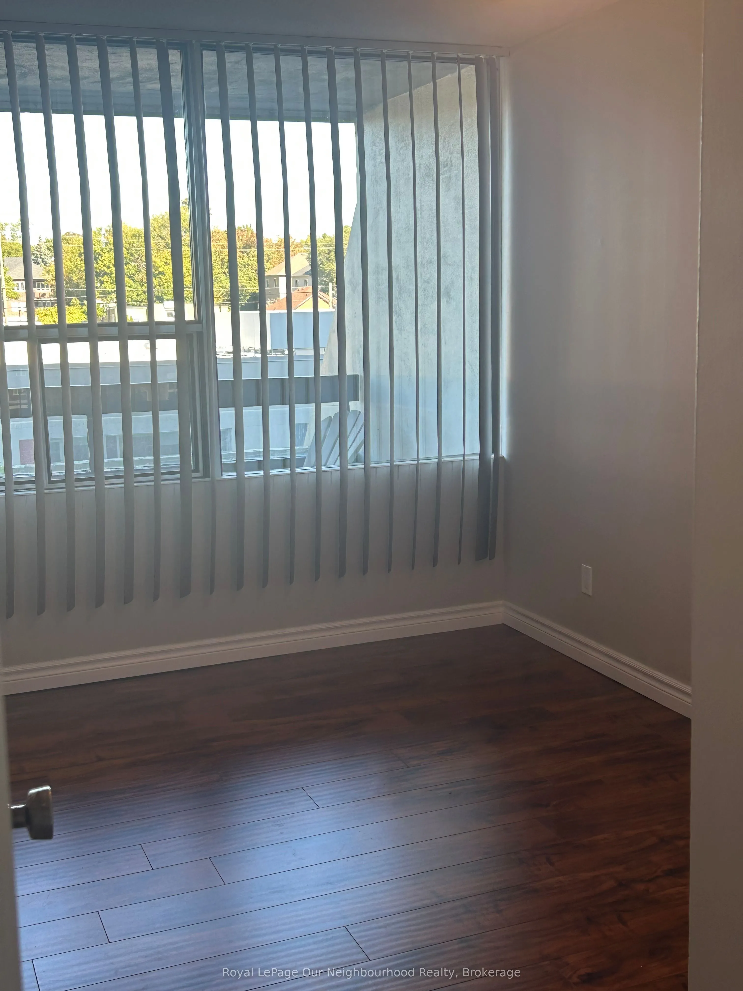 55 William Street E, #310