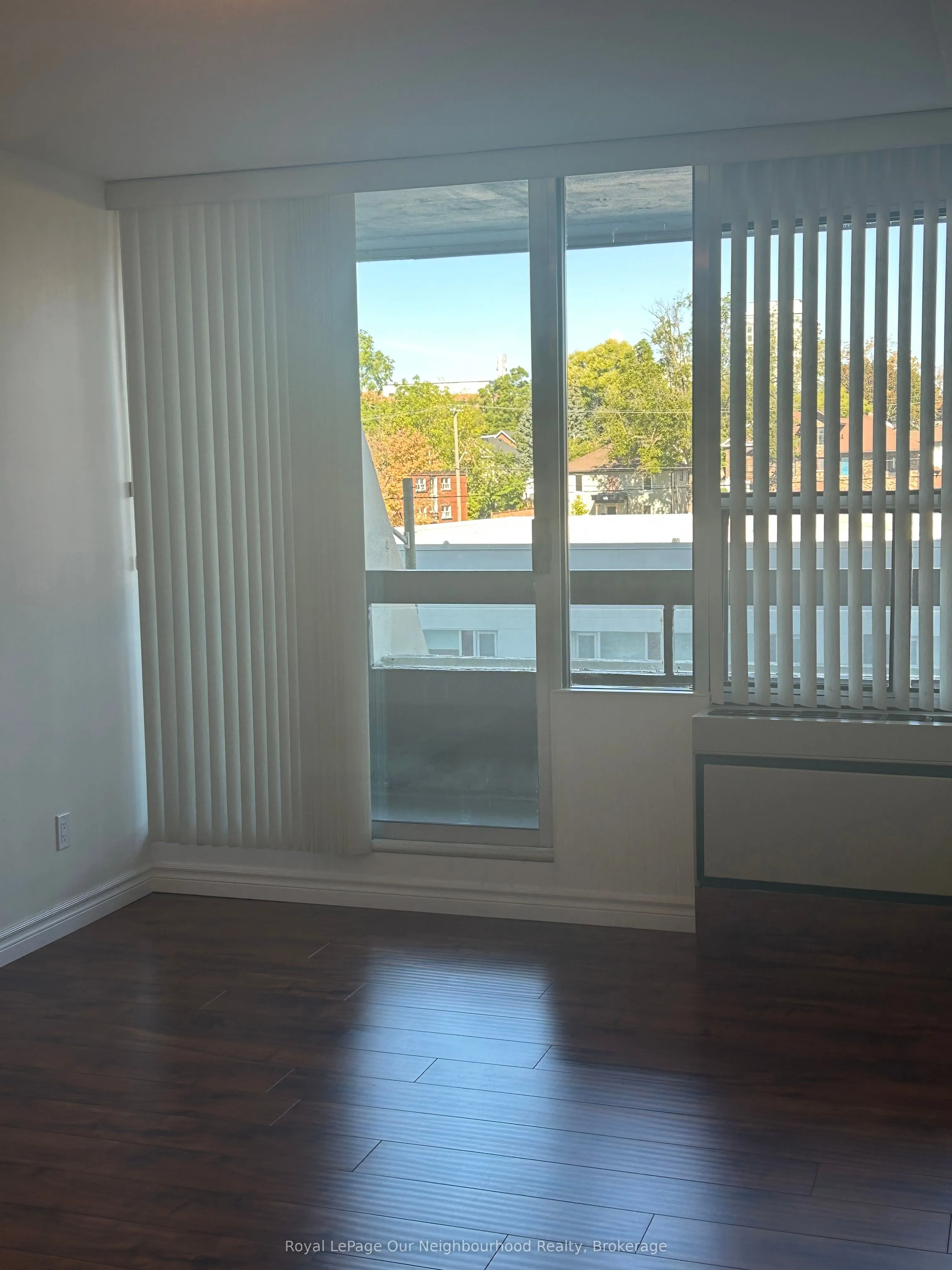 55 William Street E, #310