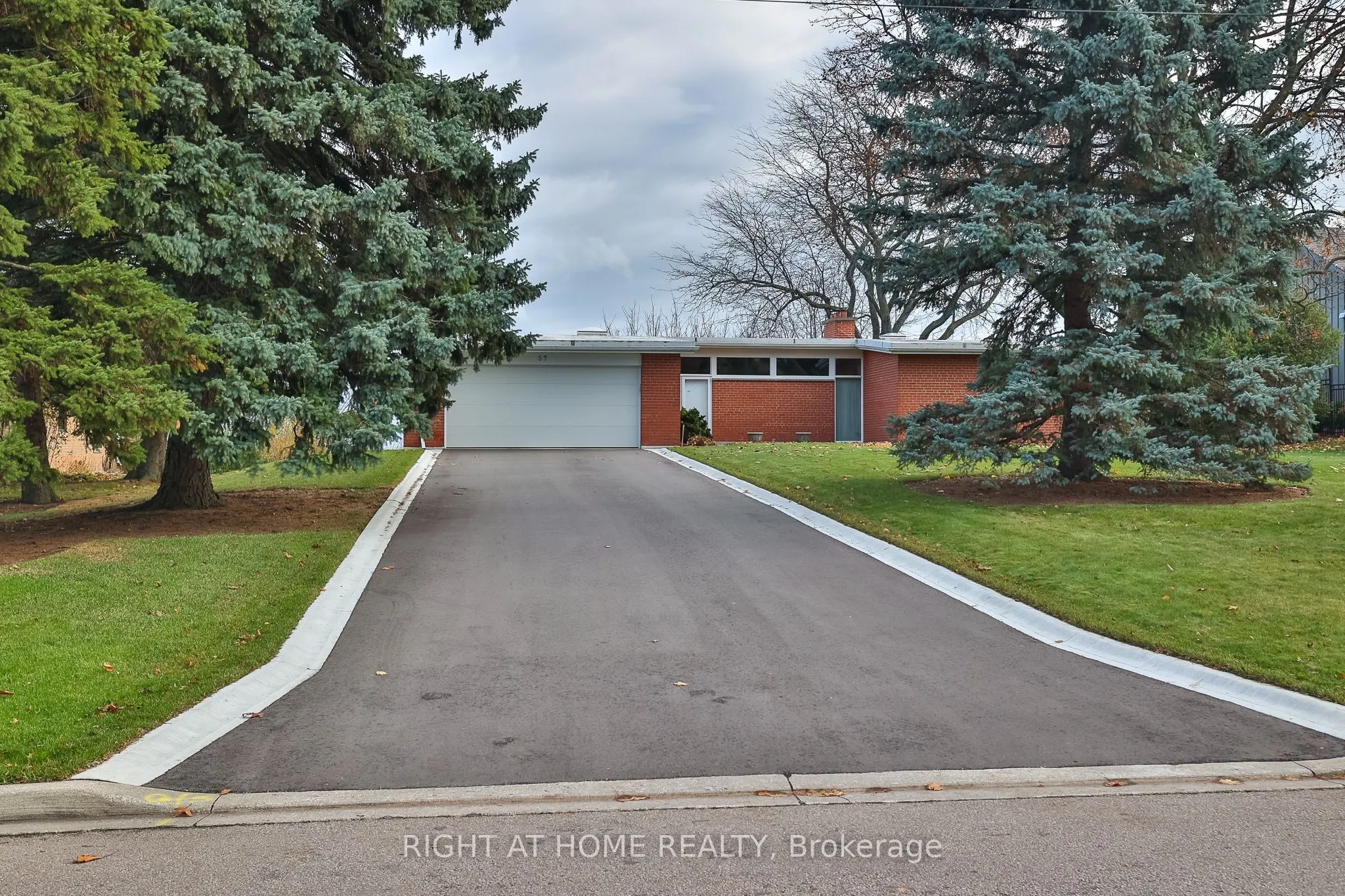 59 Hill Crescent