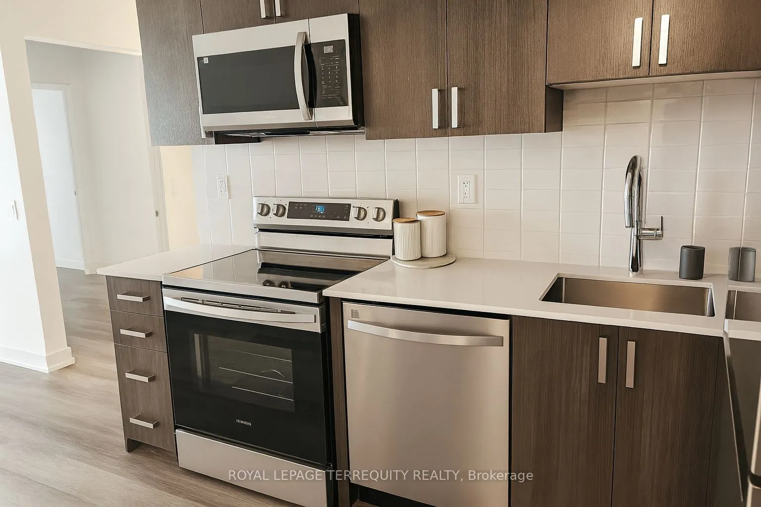 1435 Celebration Drive, #1106