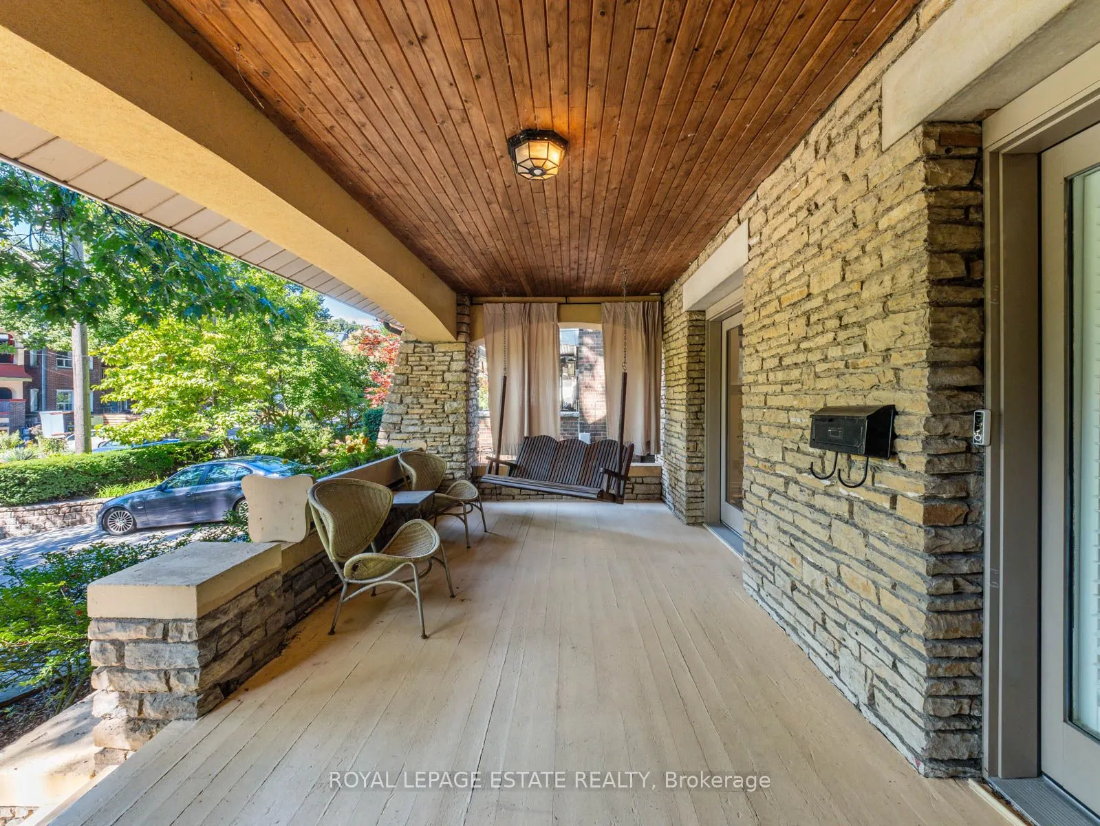 17 Balsam Avenue
