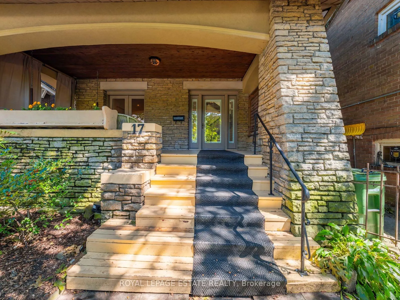 17 Balsam Avenue