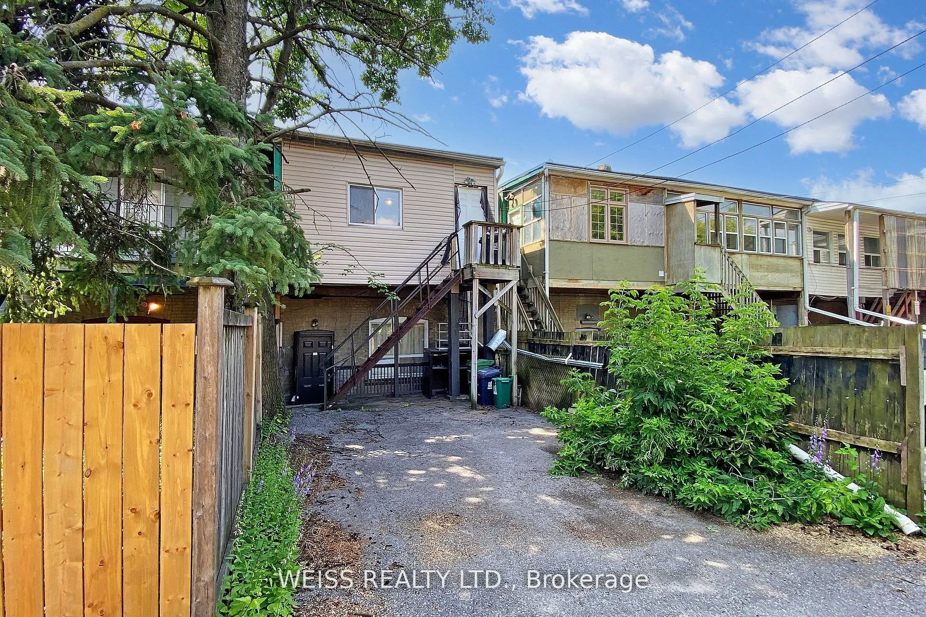 2468 Danforth Avenue, #Upper