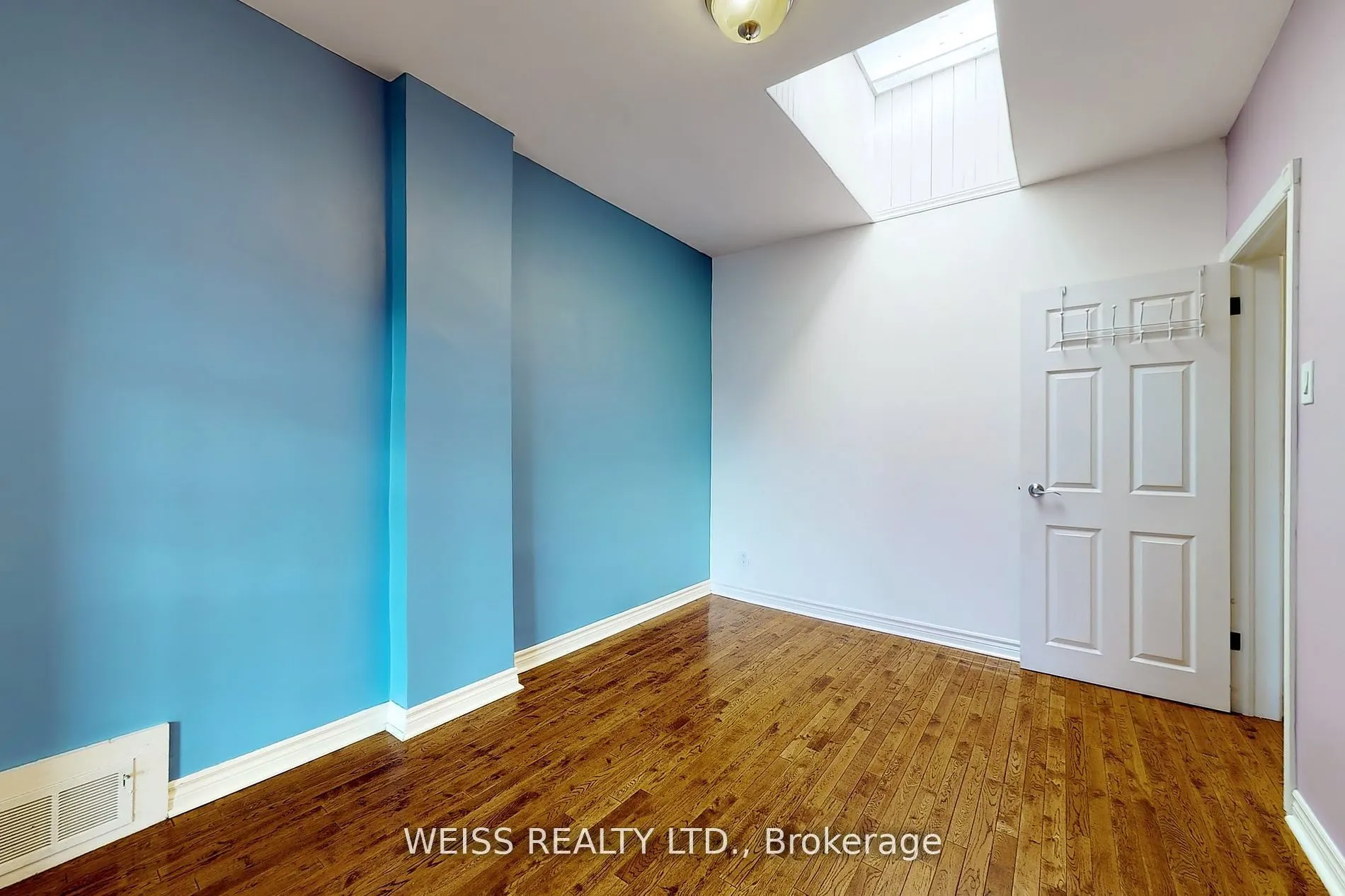 2468 Danforth Avenue, #Upper