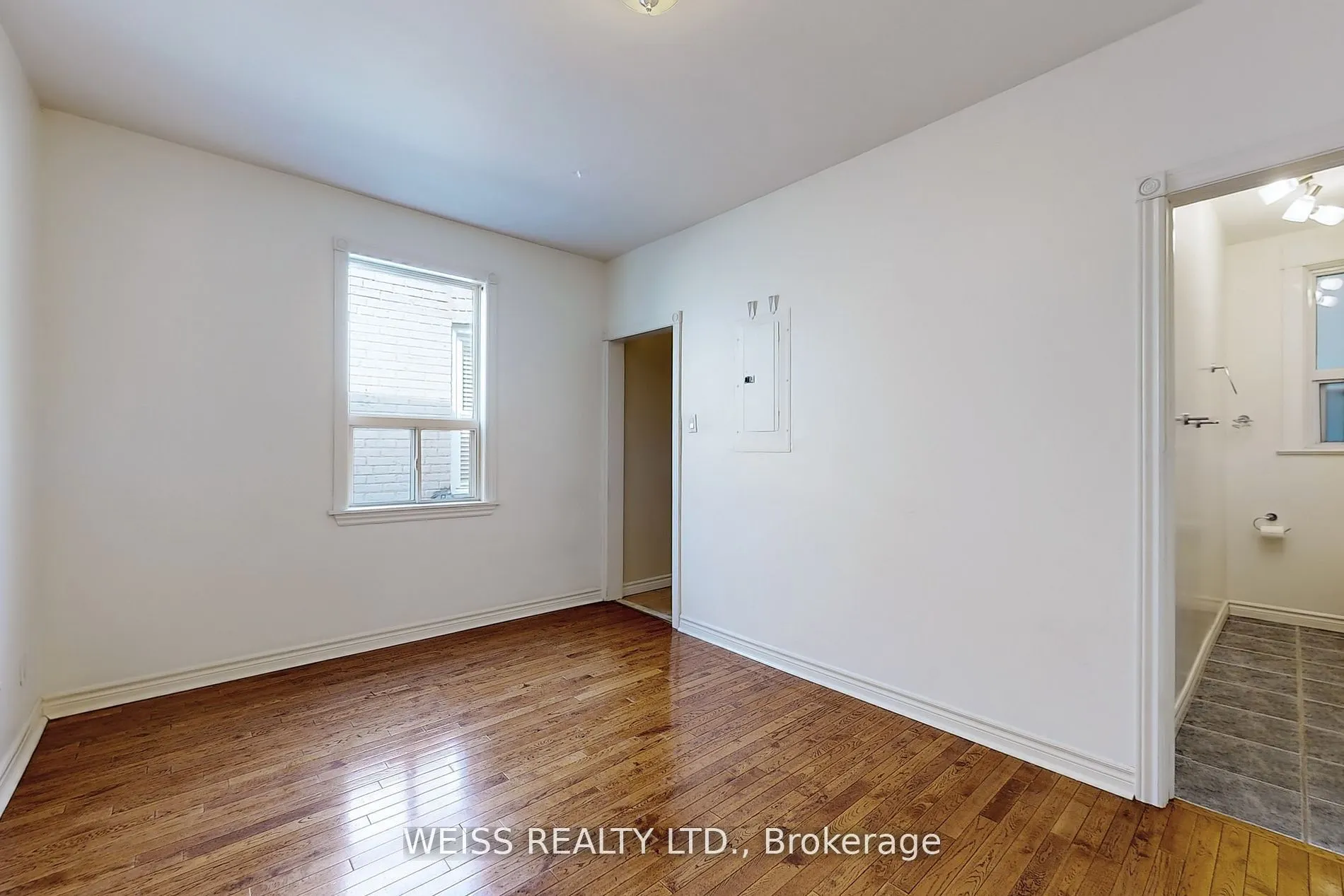 2468 Danforth Avenue, #Upper