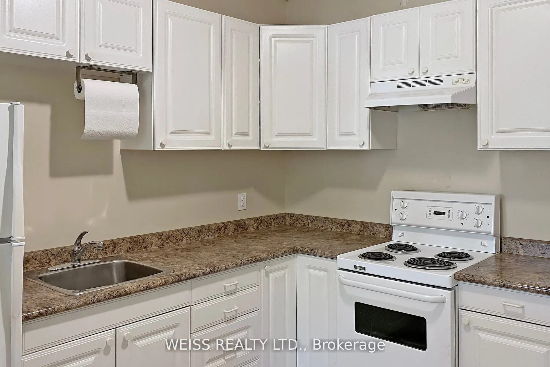 2468 Danforth Avenue, #Upper