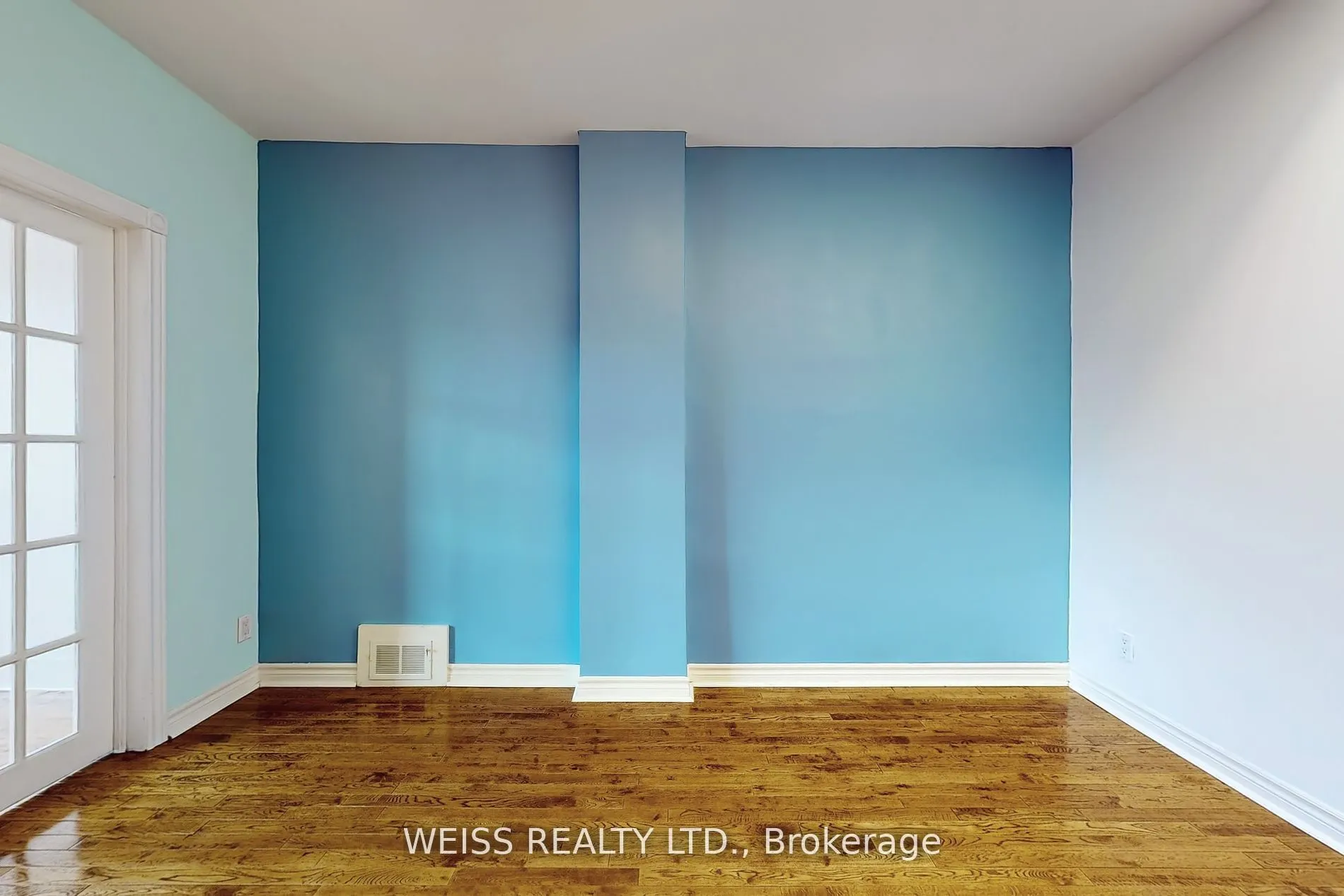 2468 Danforth Avenue, #Upper