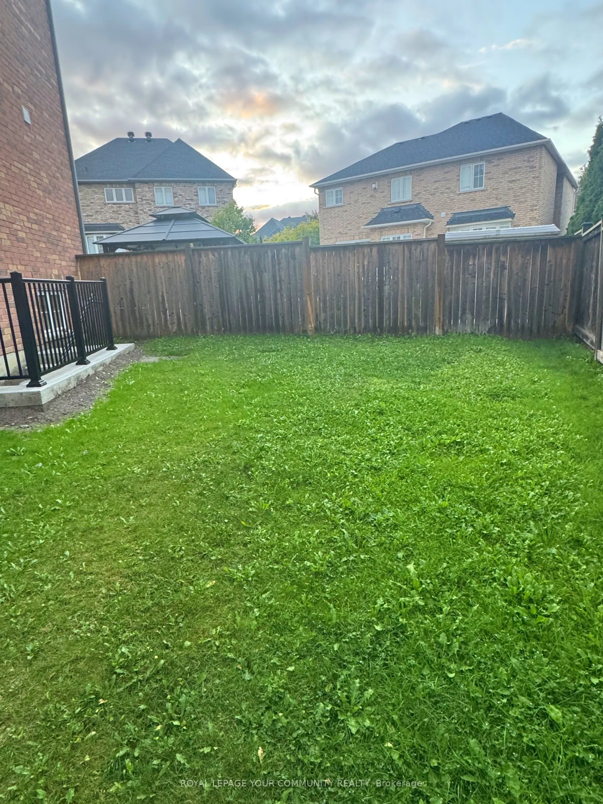 8 Speight Court, #Basement