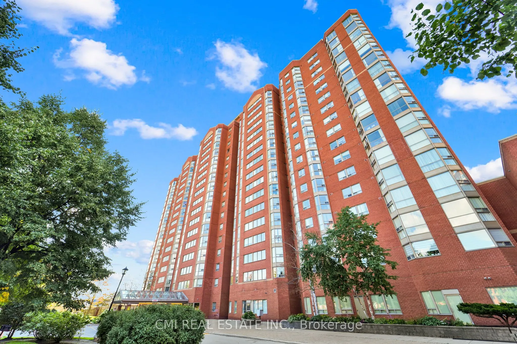 2466 Eglinton Avenue E, #1510