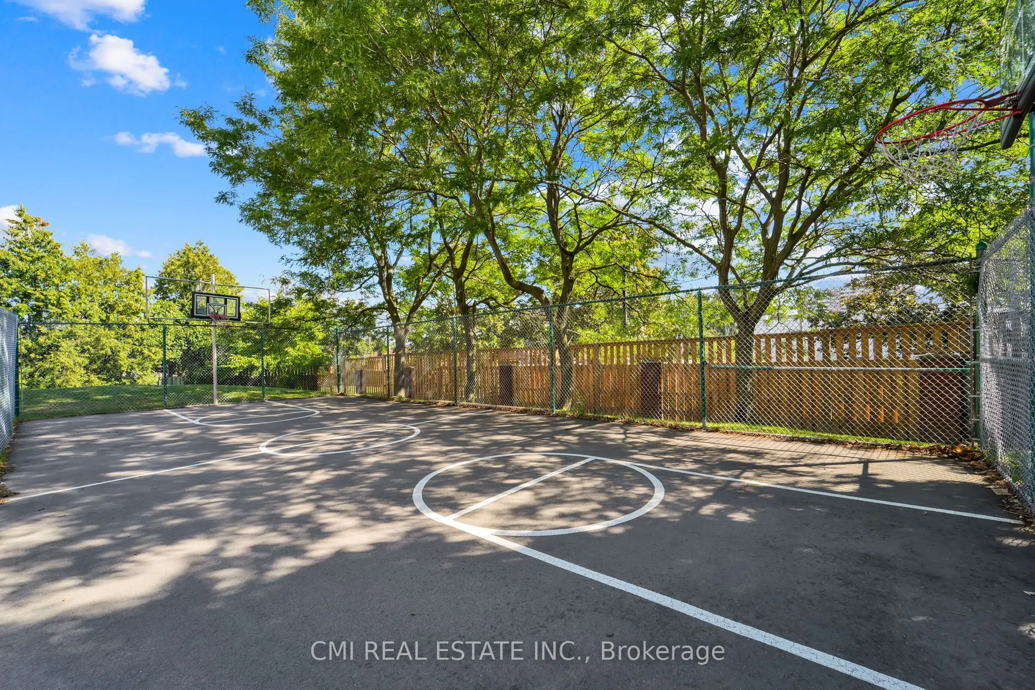 2466 Eglinton Avenue E, #1510