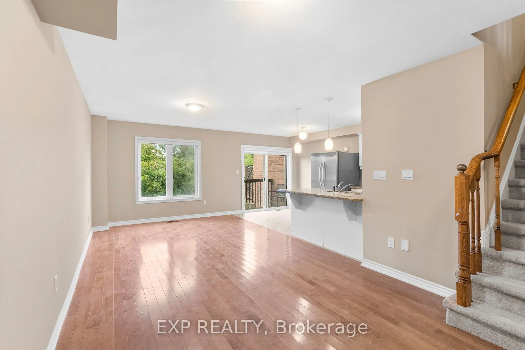 715 Grandview Street N, #19