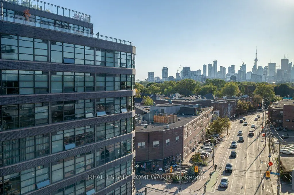1190 Dundas Street E, #809